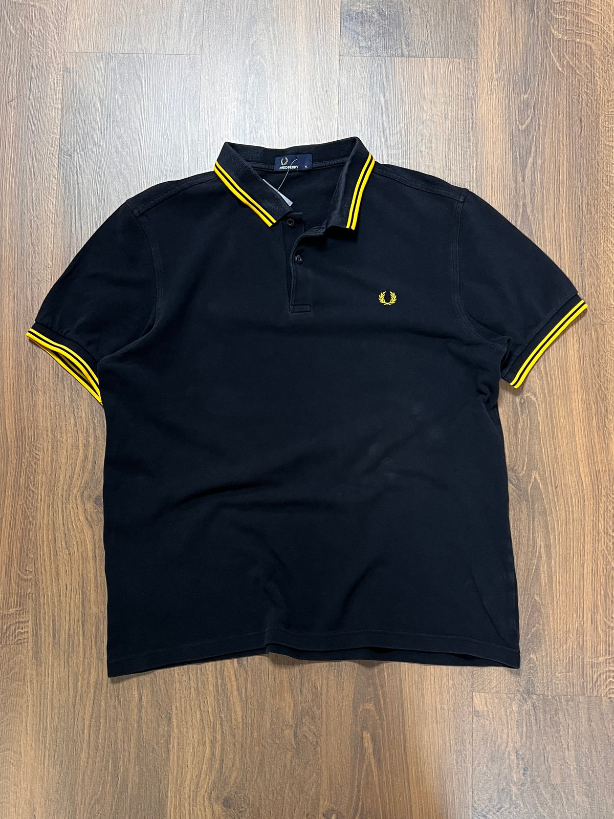 Fred Perry Black/Yellow Polo (L)