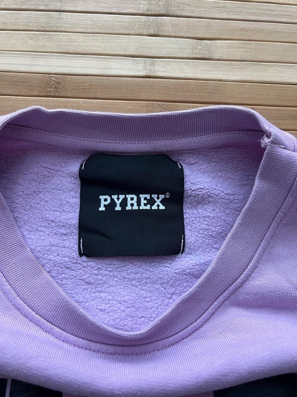 Pyrex Cropped Sweater 🙋‍♀️ (M)