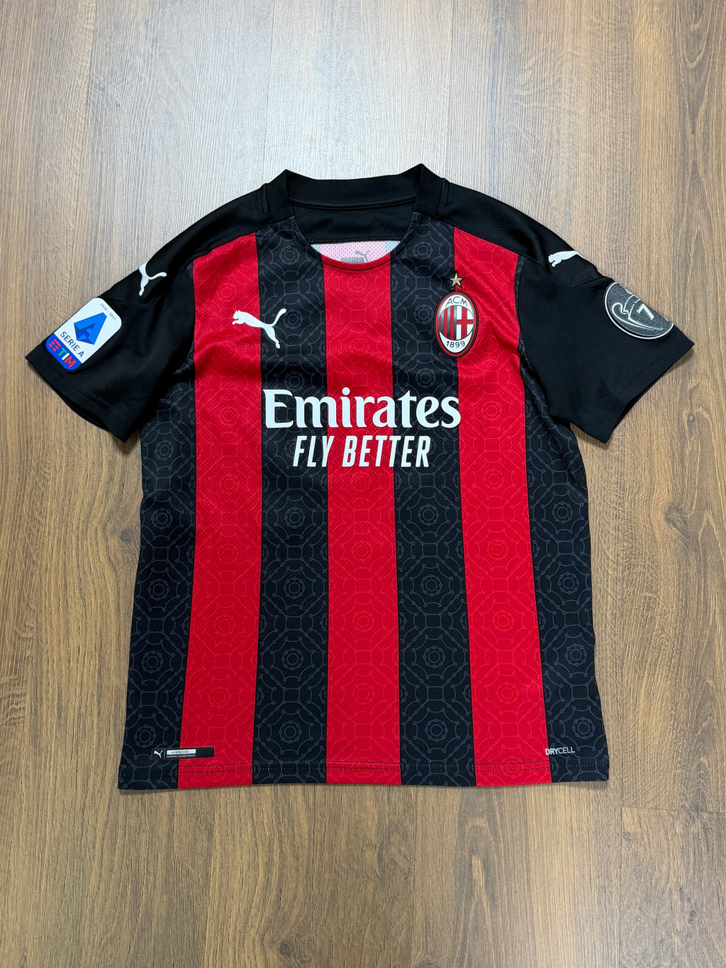 Milan 2020/21 Ibrahimovic Home Jersey (XS)