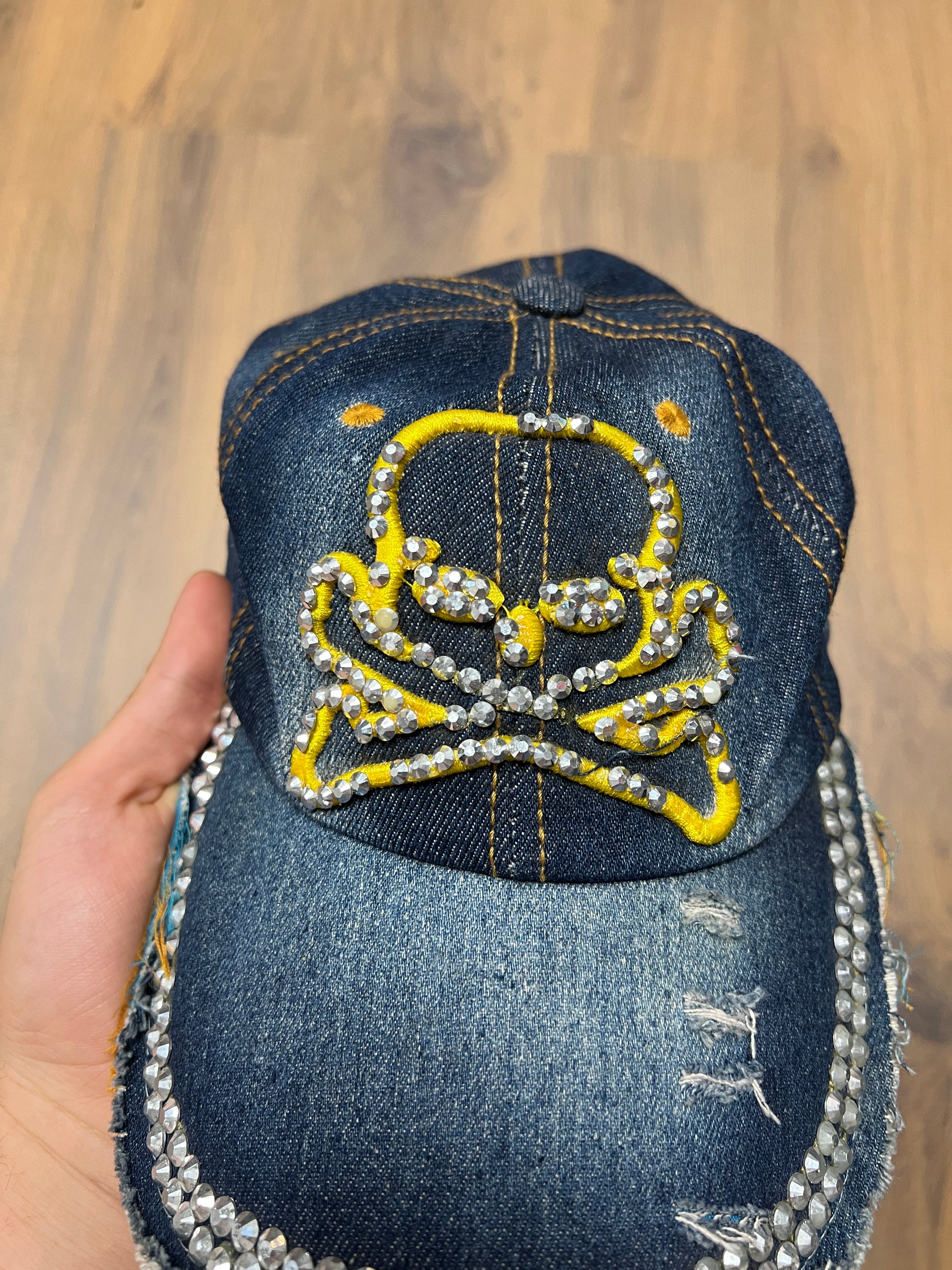 Skull Y2K Hat (one size)