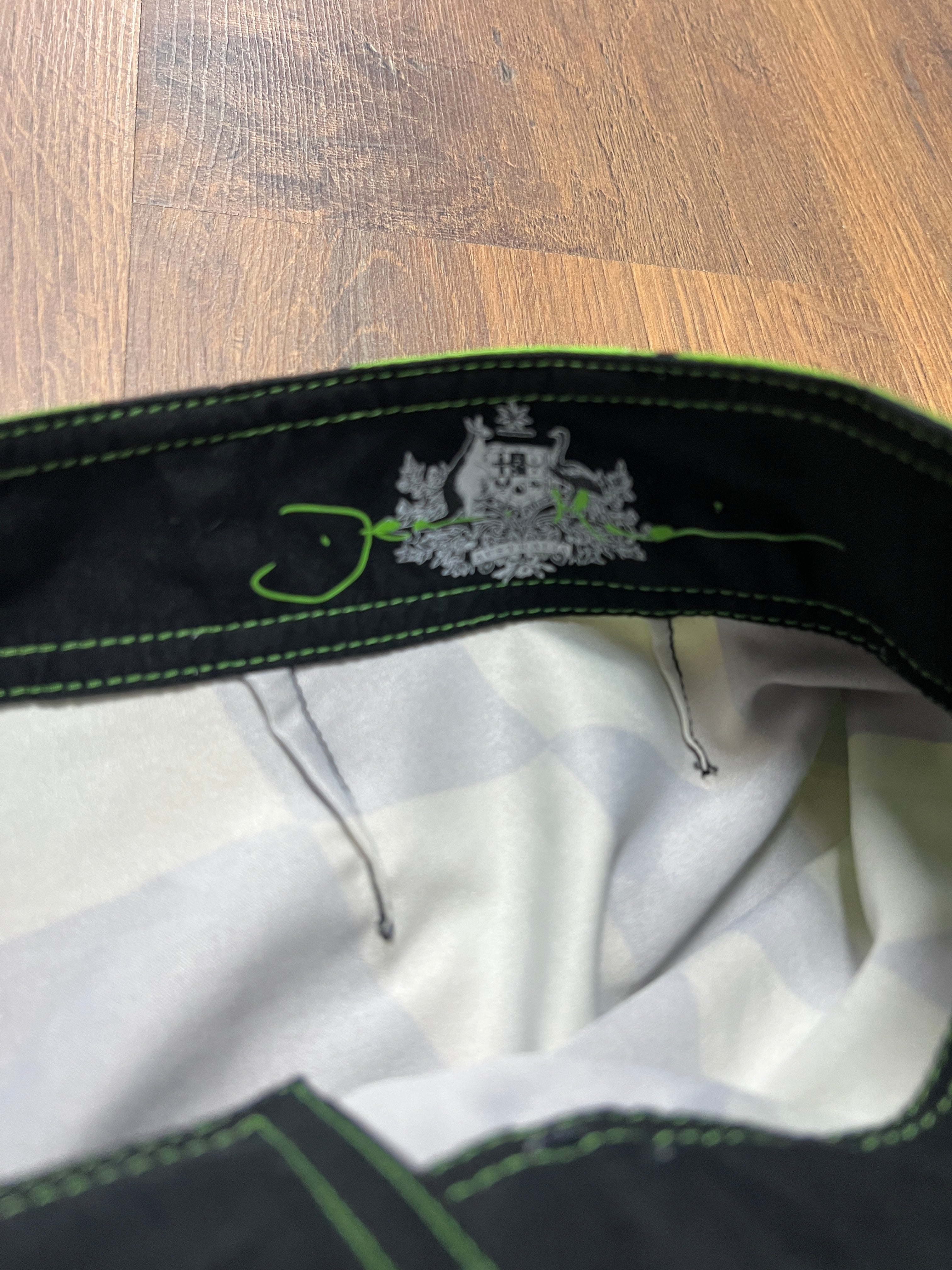 Volcom Board Shorts (30)