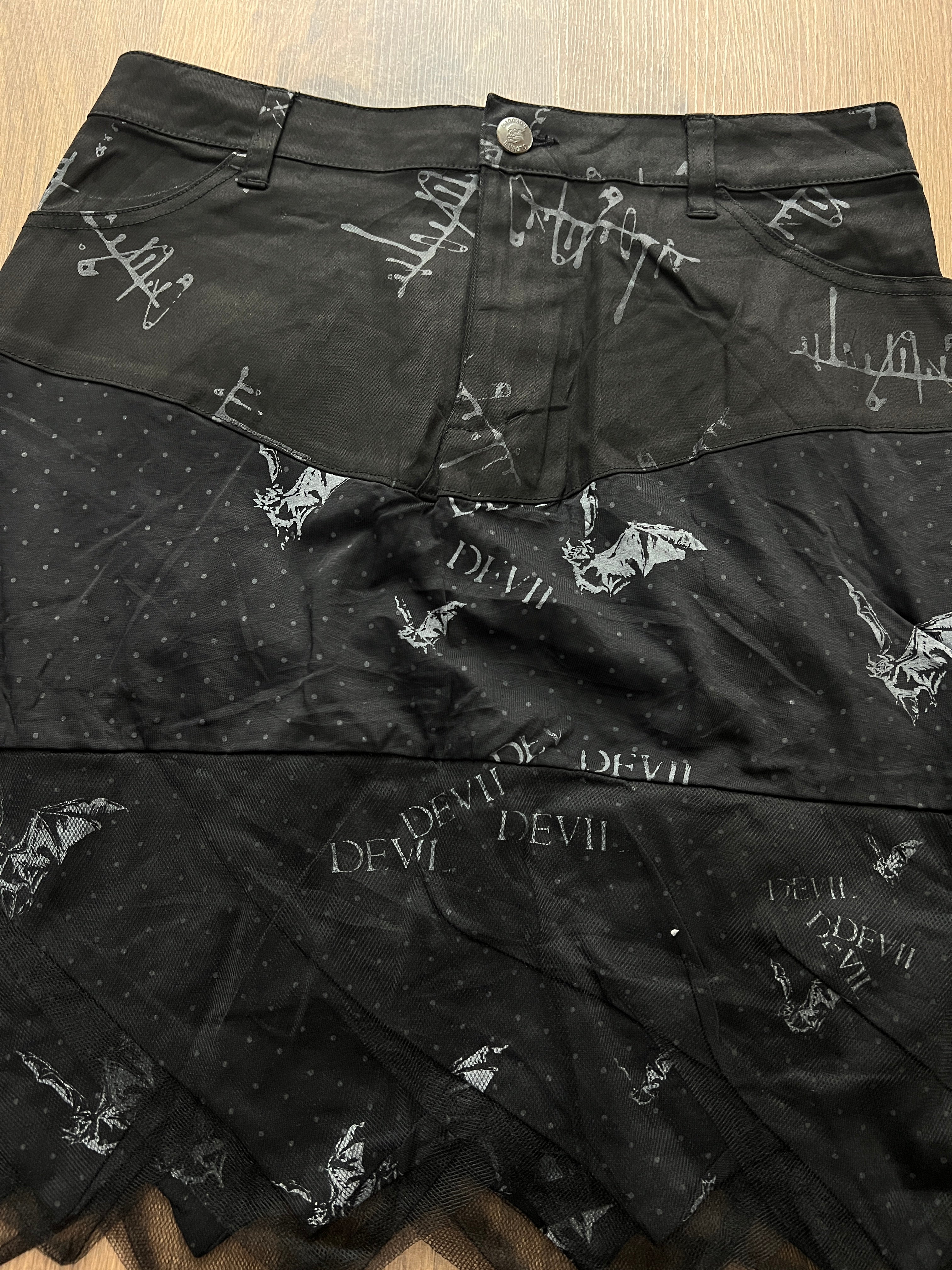Brand New Bat goth skirt (28)