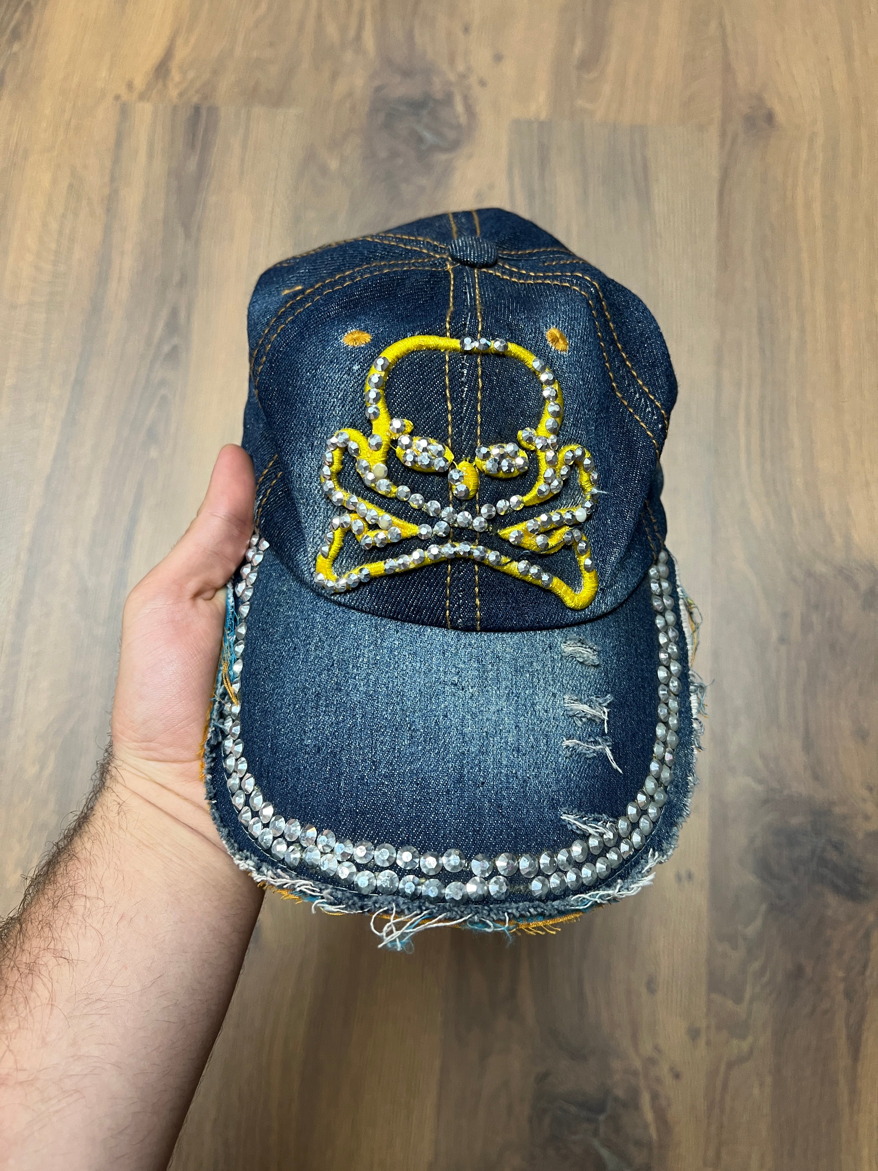 Skull Y2K Hat (one size)