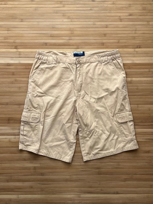 Green Leaves Cargo Shorts (36)