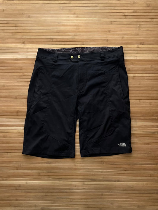 The North Face Shorts (38)