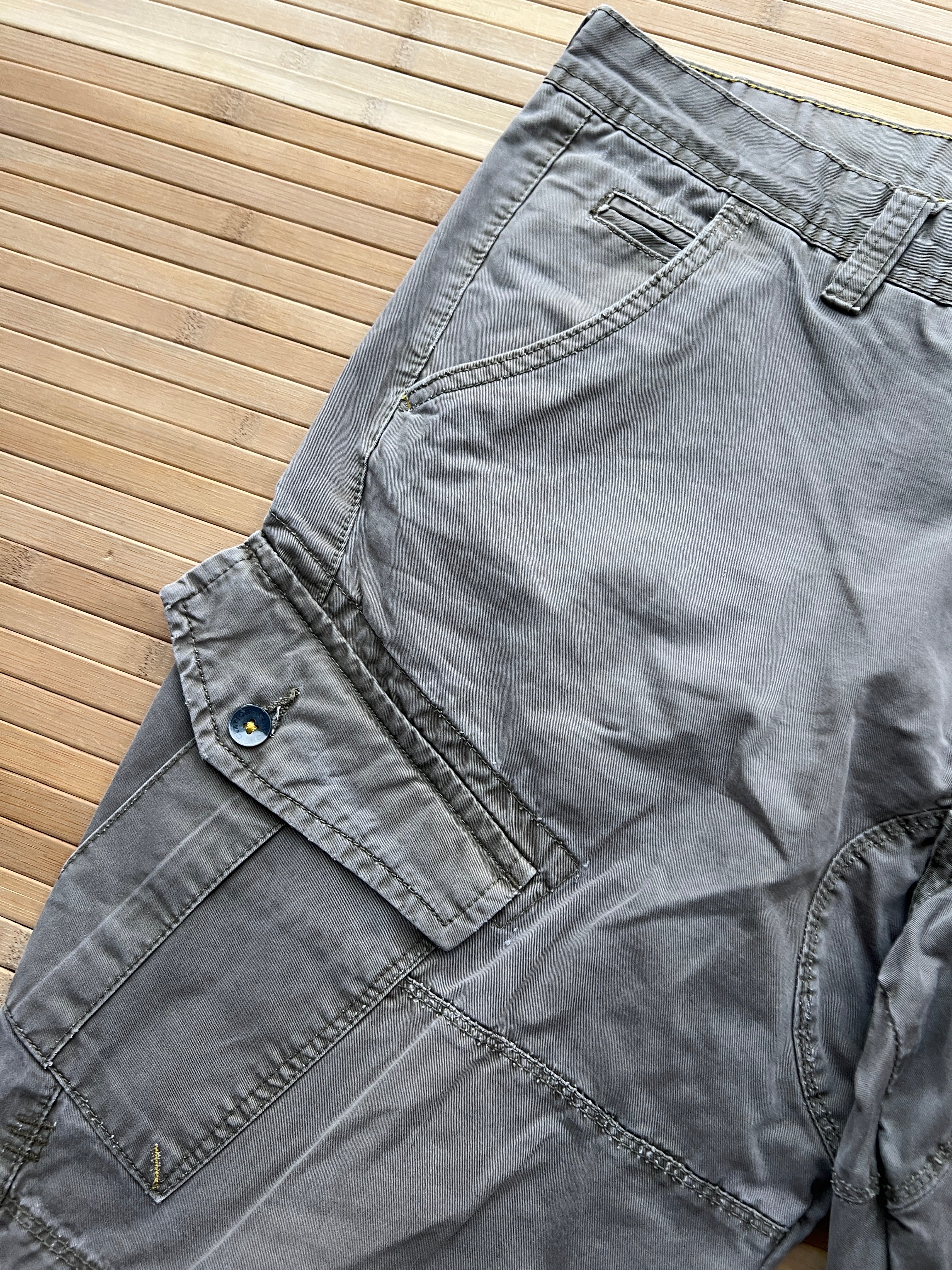 Clayton Cargo Shorts (34)