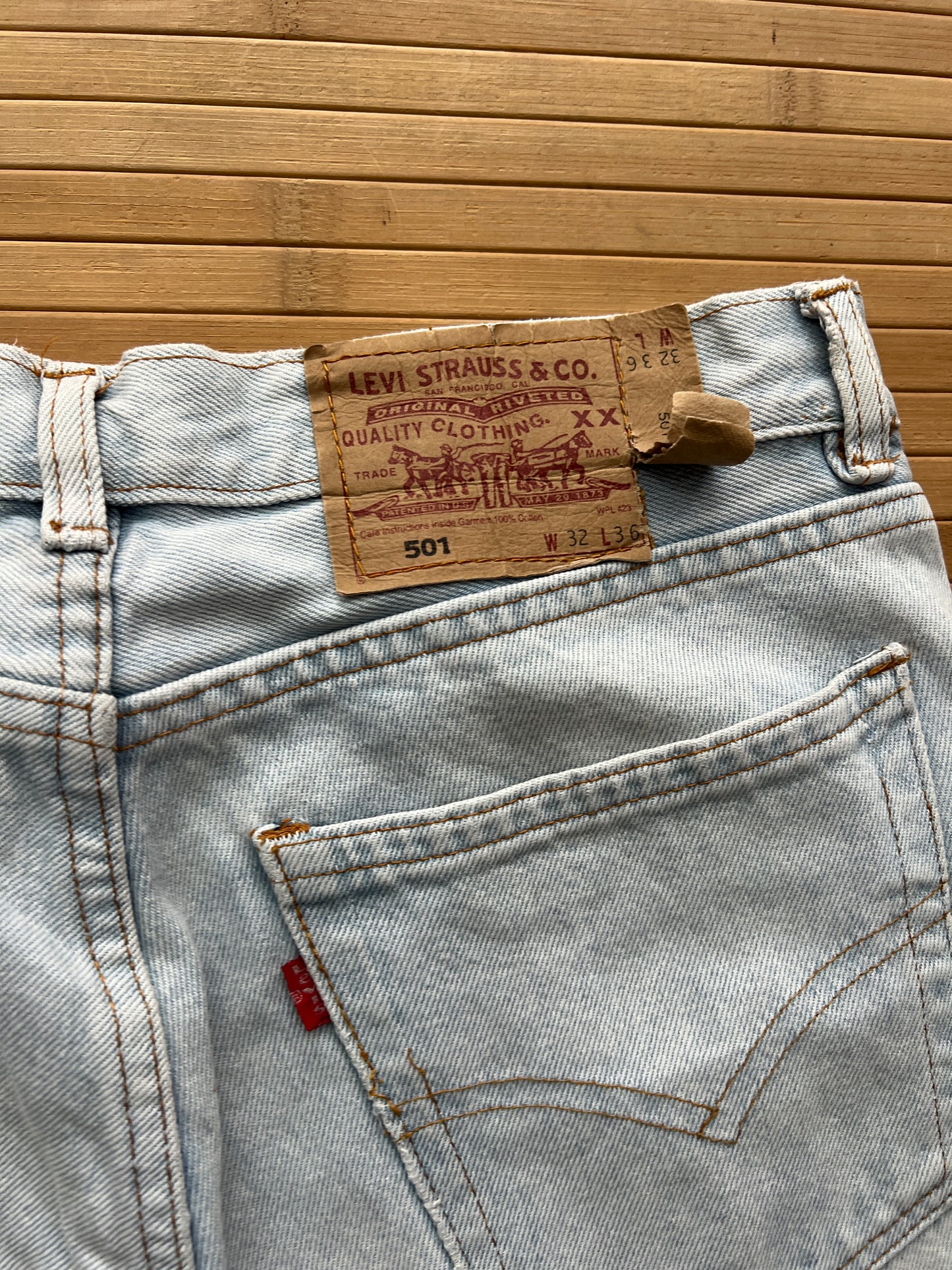 Levis Jeans (32x30)
