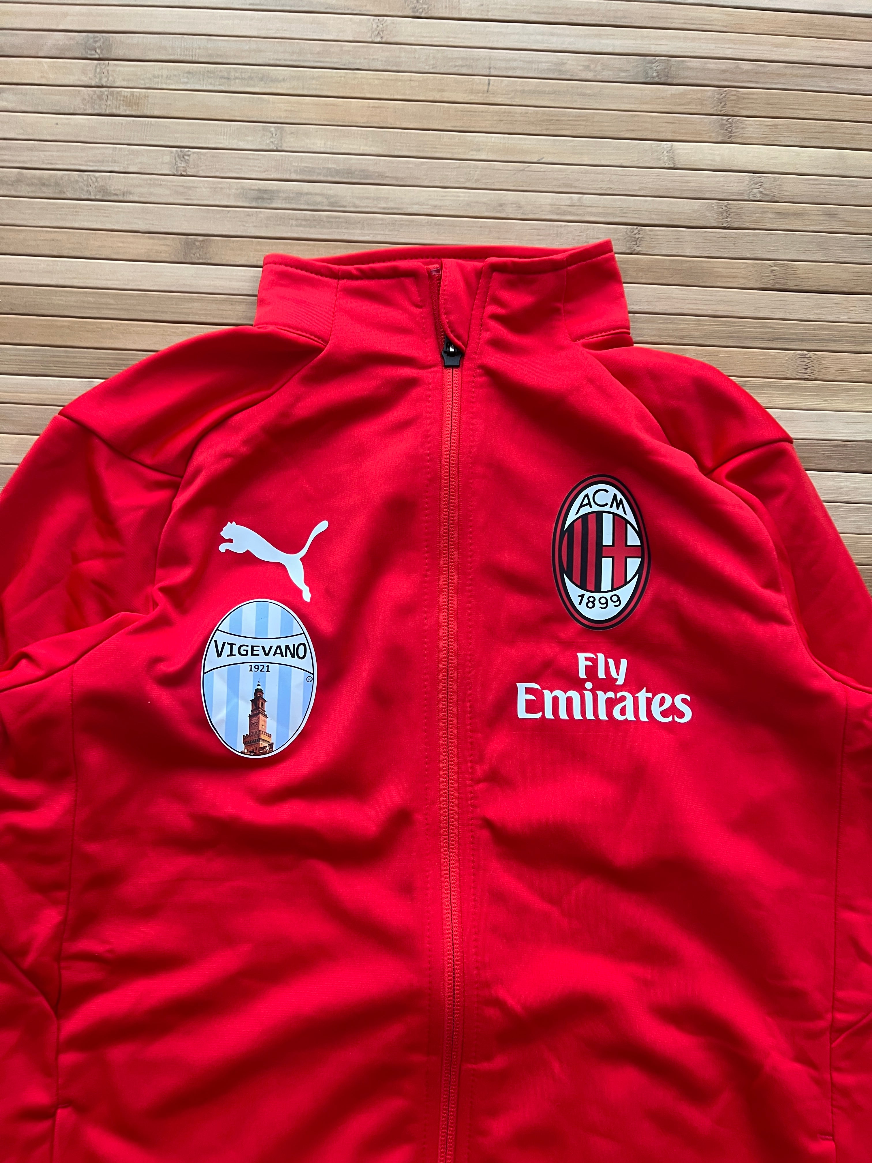 Milan Zip Up (S)