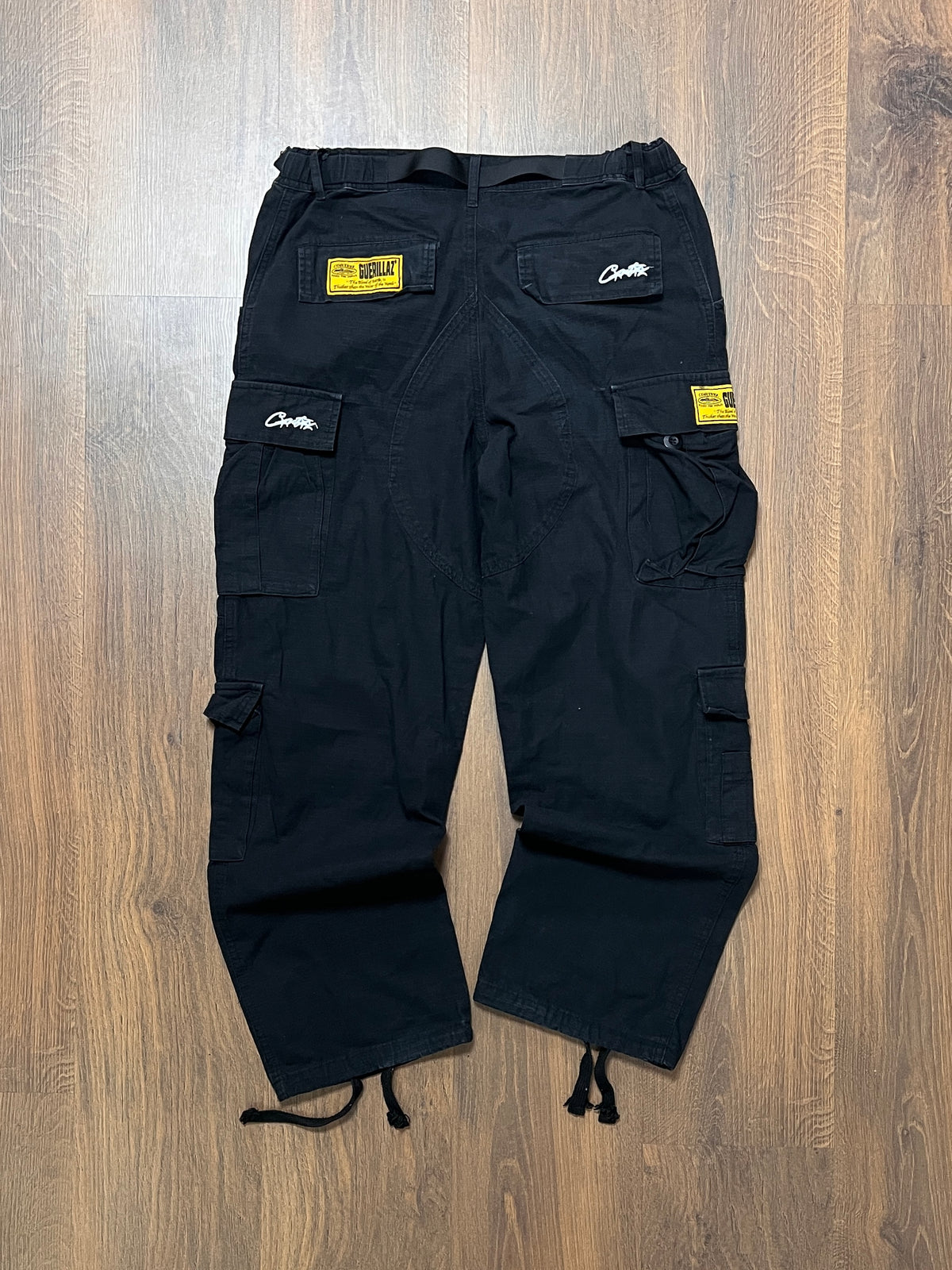 Corteiz Cargo Pants (M)