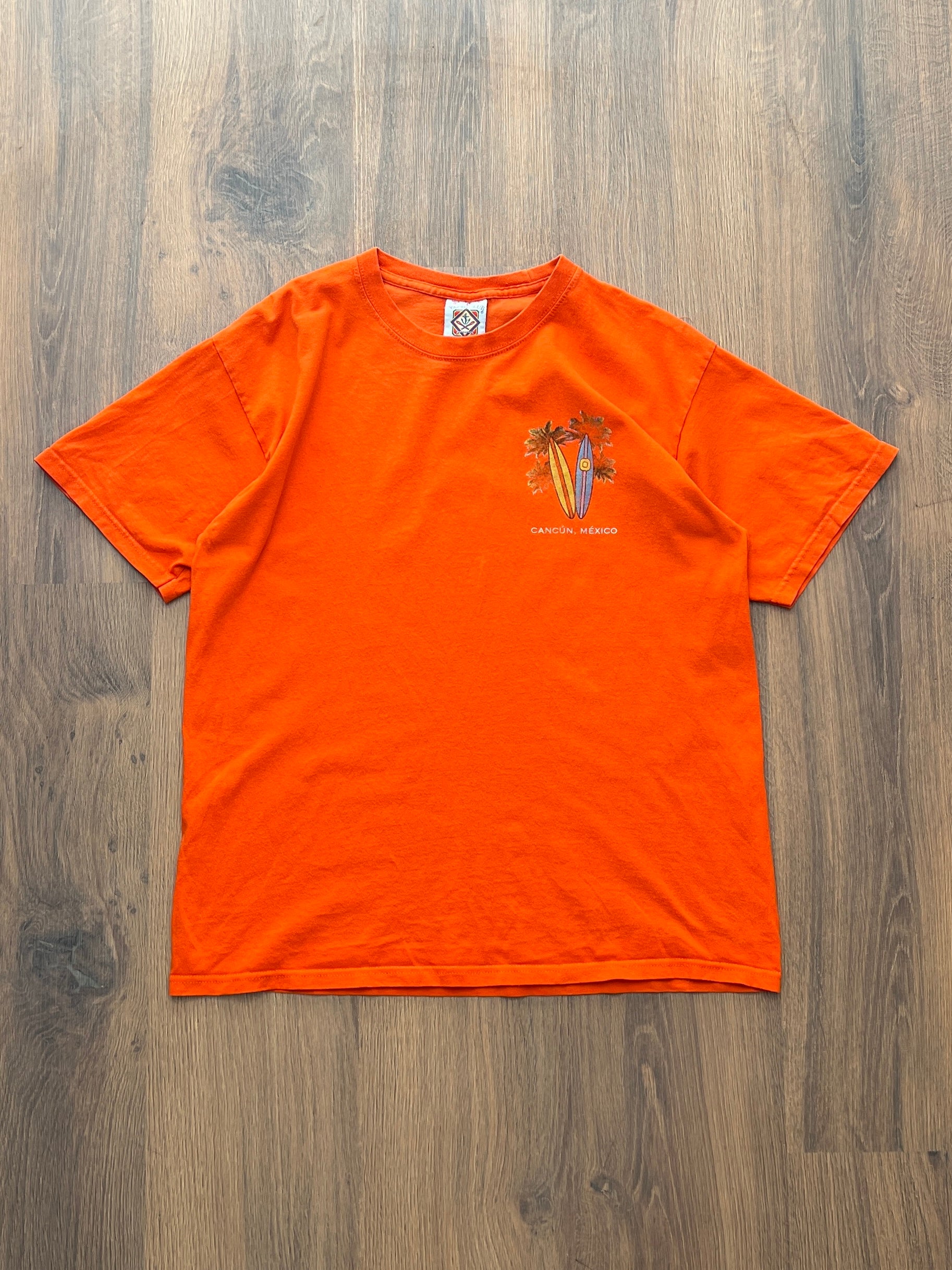 Cancun Surf Tshirt (L)