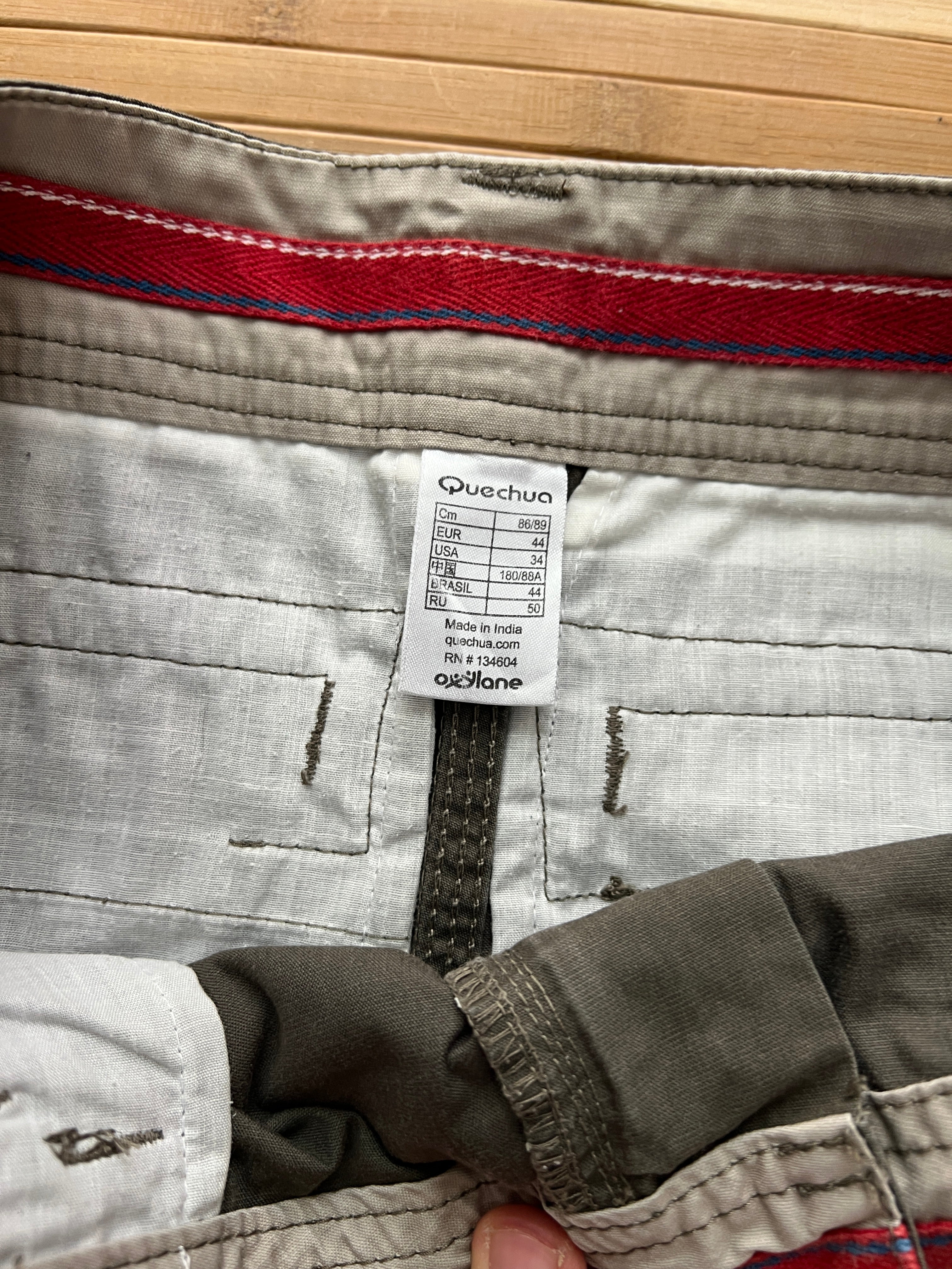 Quechua Green Cargo Shorts (36)