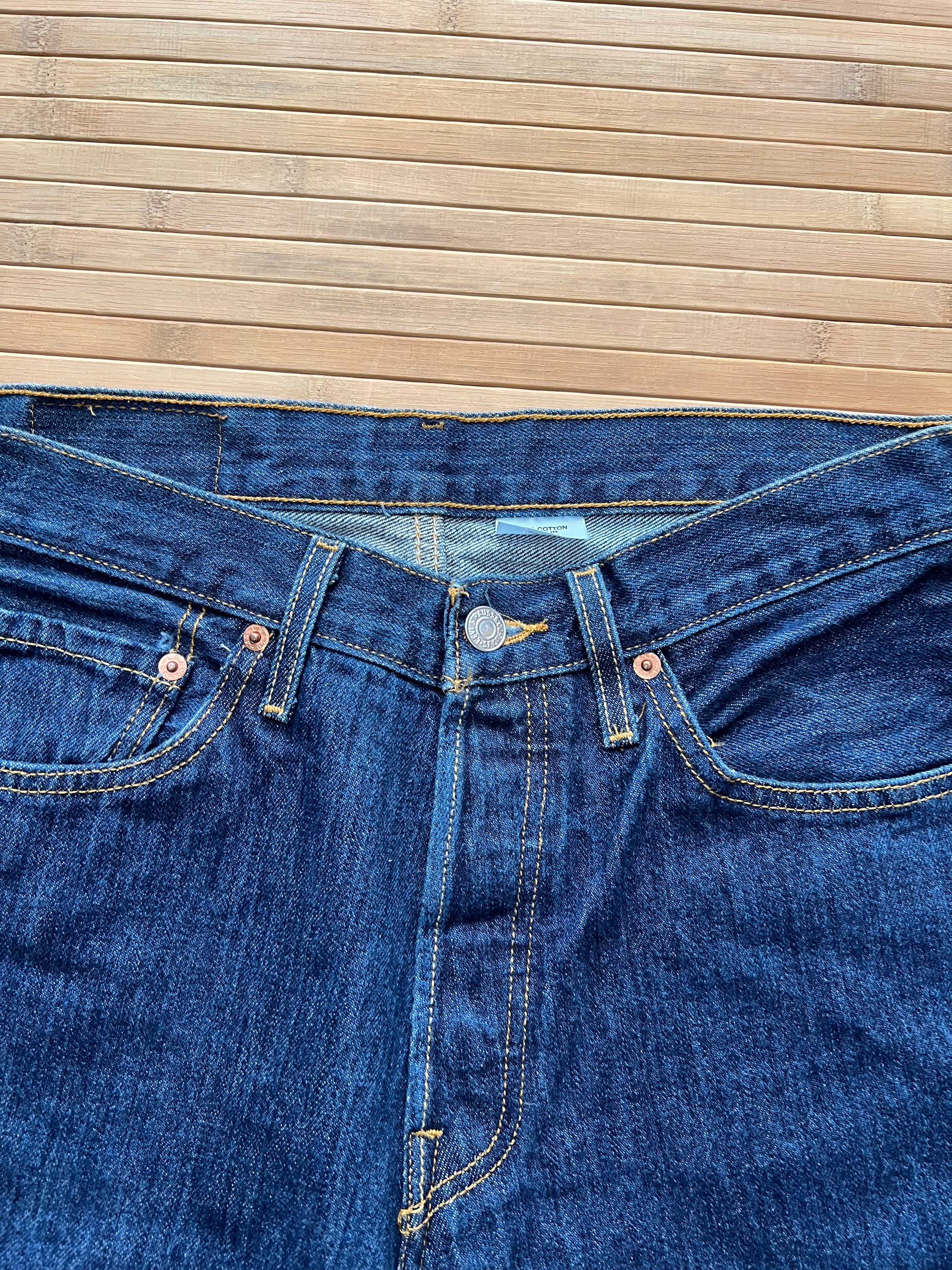 Levi’s 501 Jorts (30)