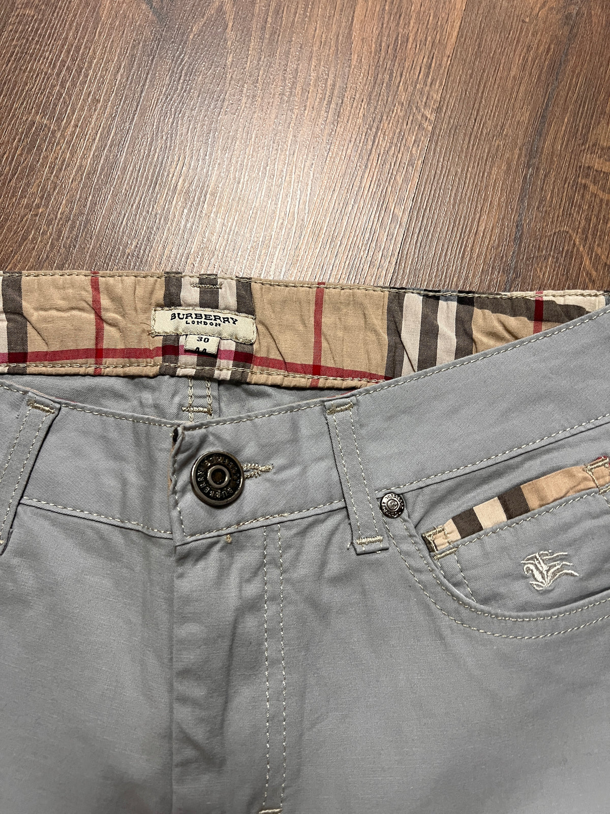 Burberry Slim Fit Pants (30x30)
