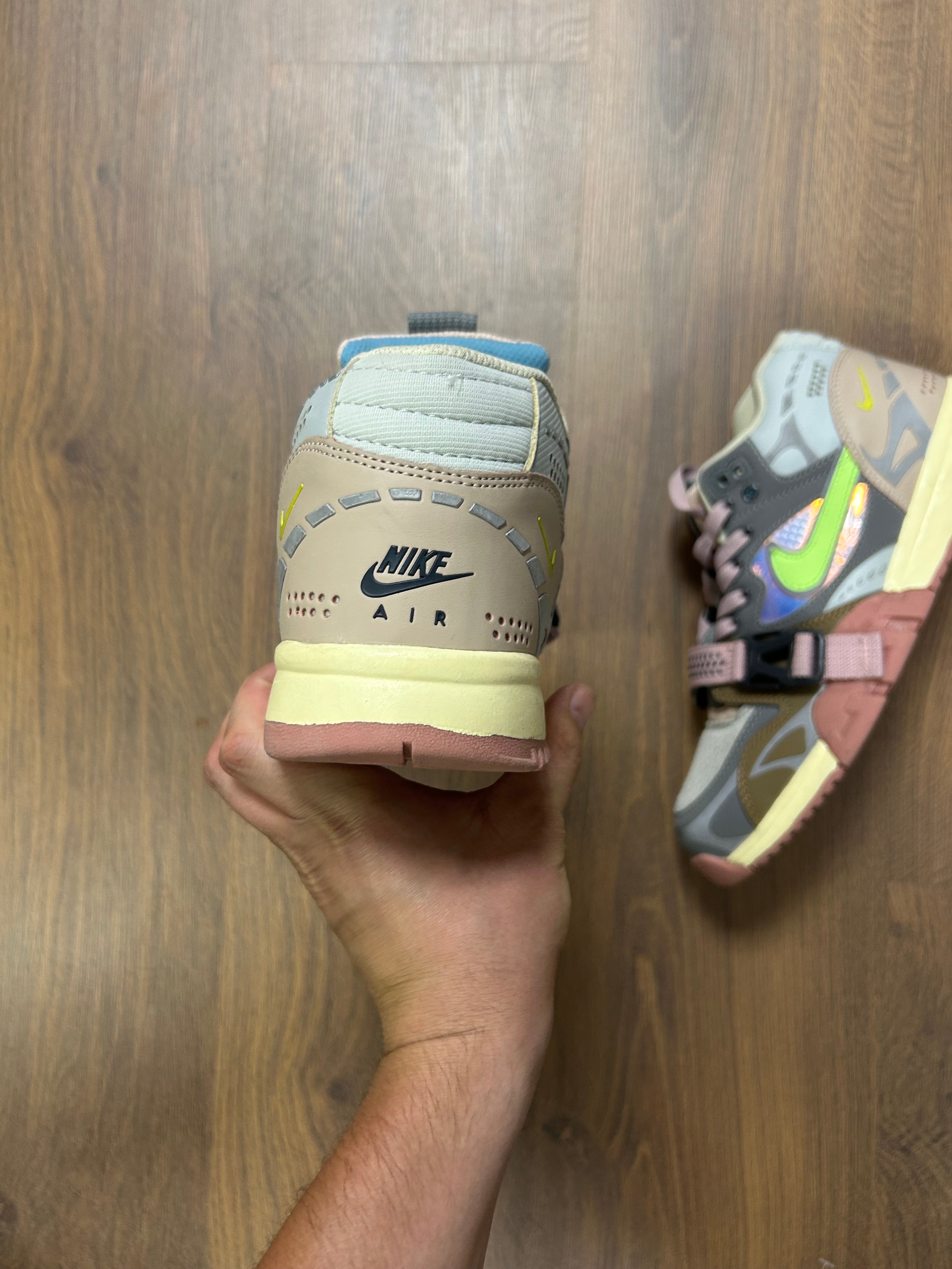 Brand New Nike Air Trainer 1 SP(41)