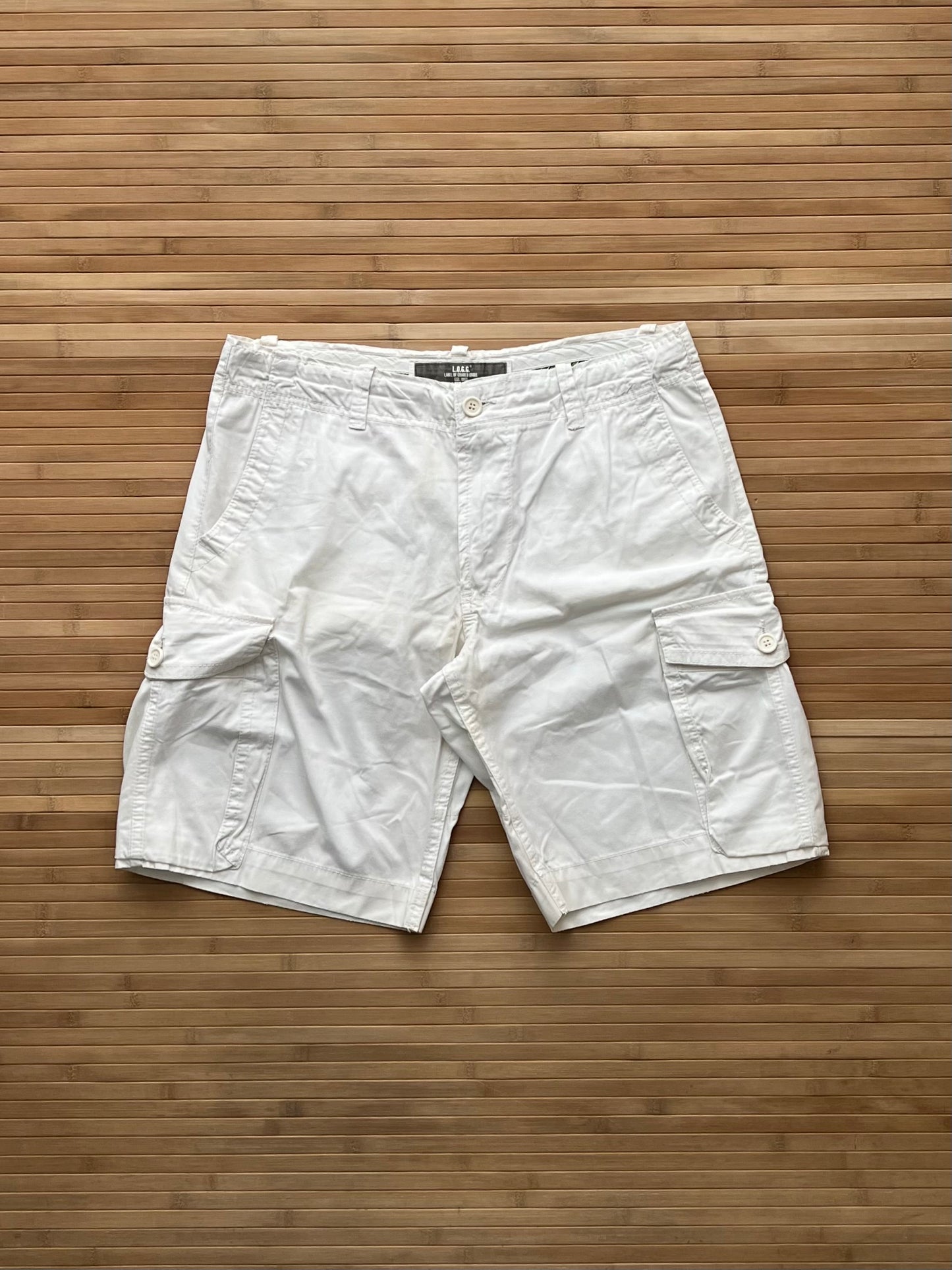 LOGG White Cargos (36)
