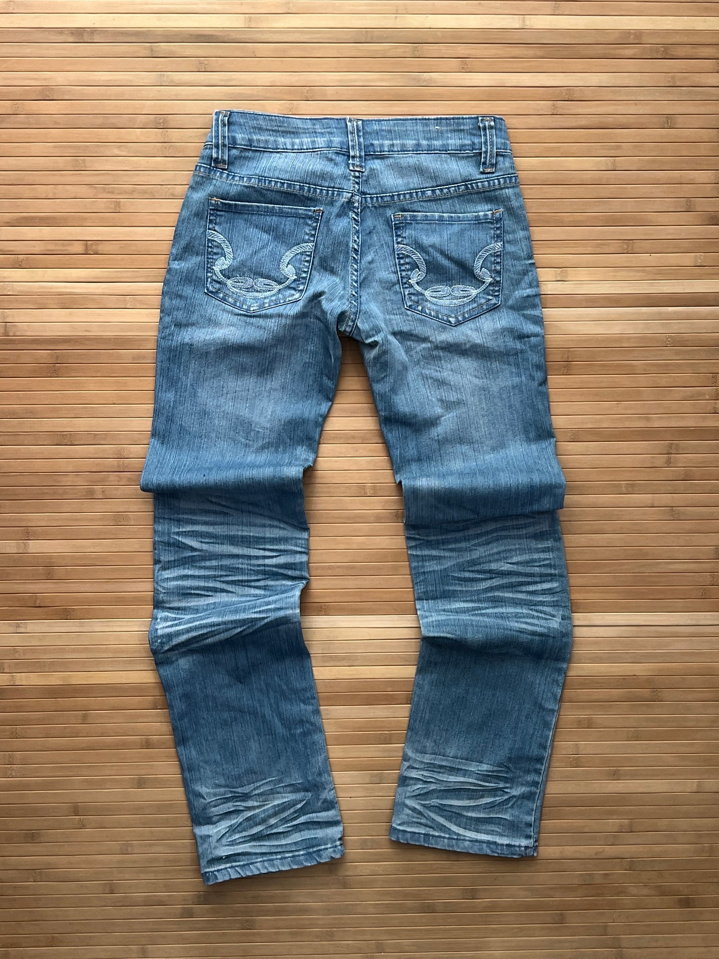 Goody Jeans 🙋‍♀️ (28x32)