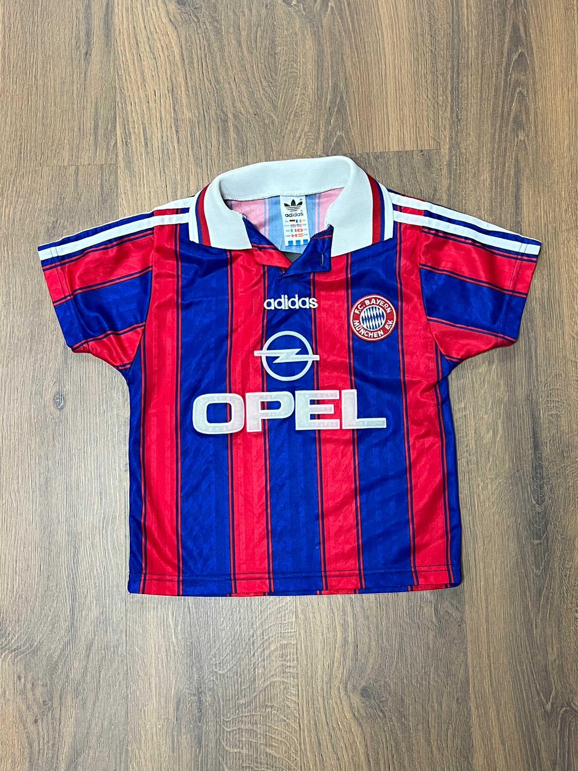 Bayern Munchen 1995-97 Crop Top🙋‍♀️(Xs)