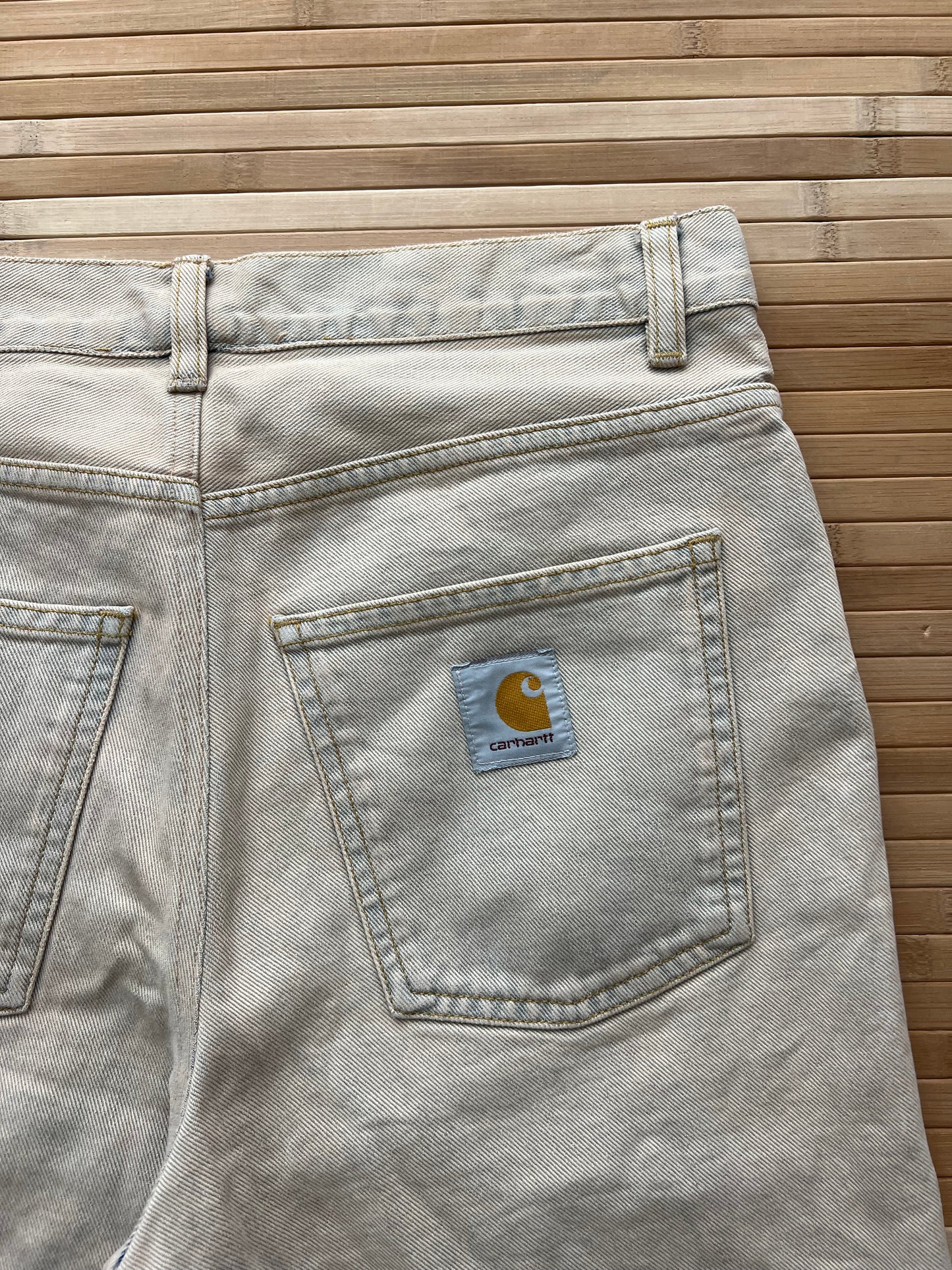 Carhartt Shorts (32)