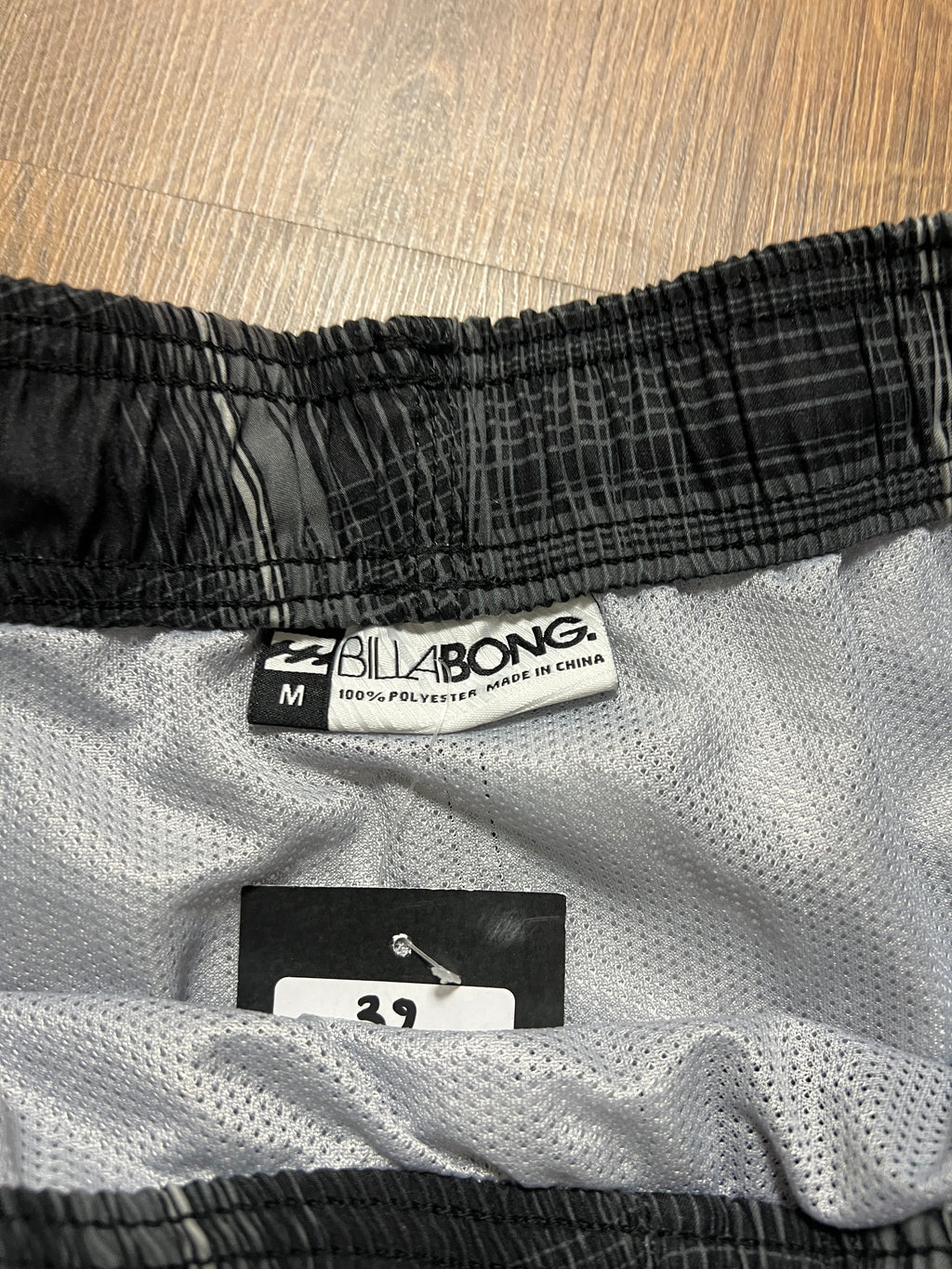 Billabong Striped shorts (30)