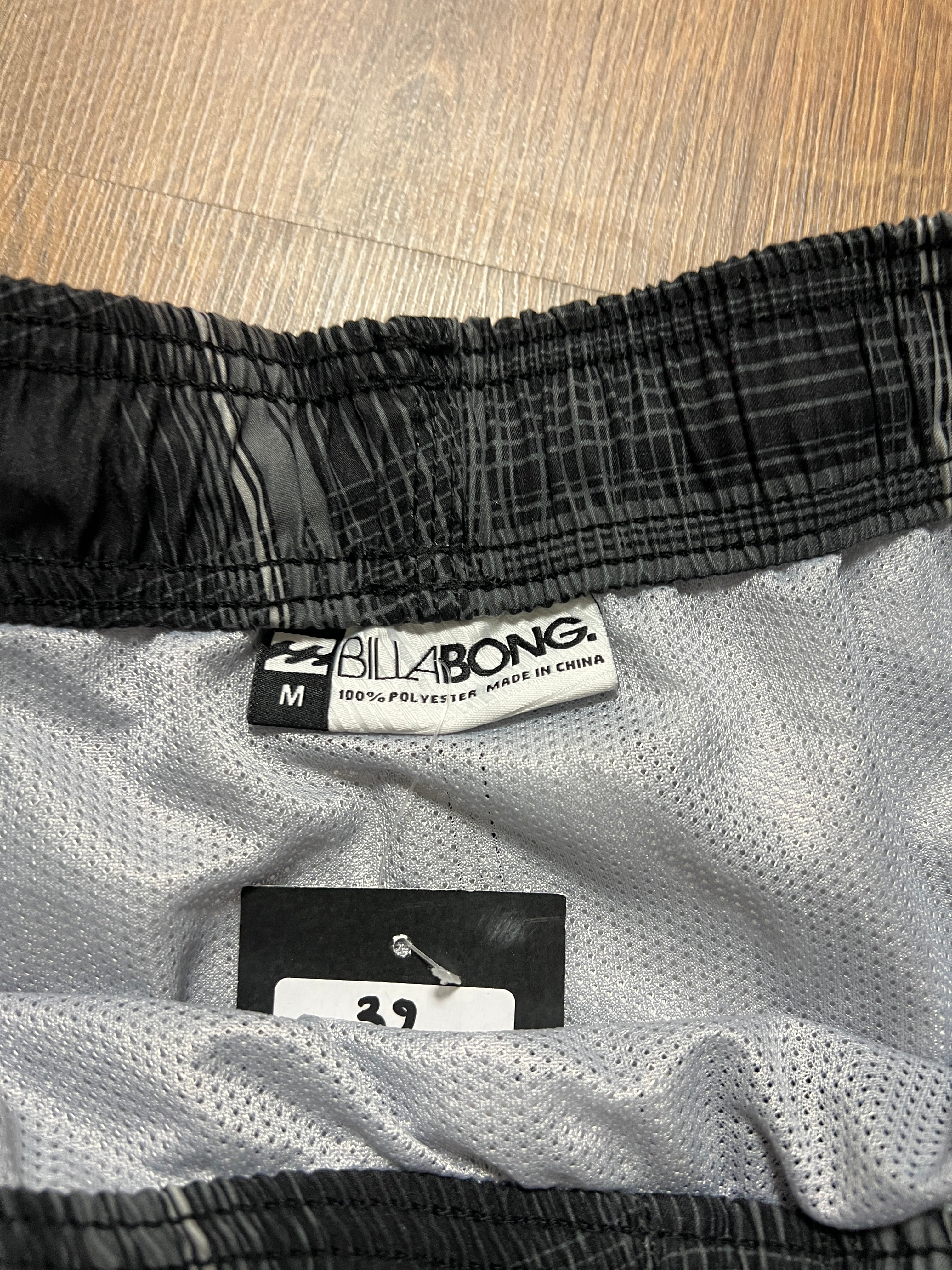 Billabong Striped shorts (30)