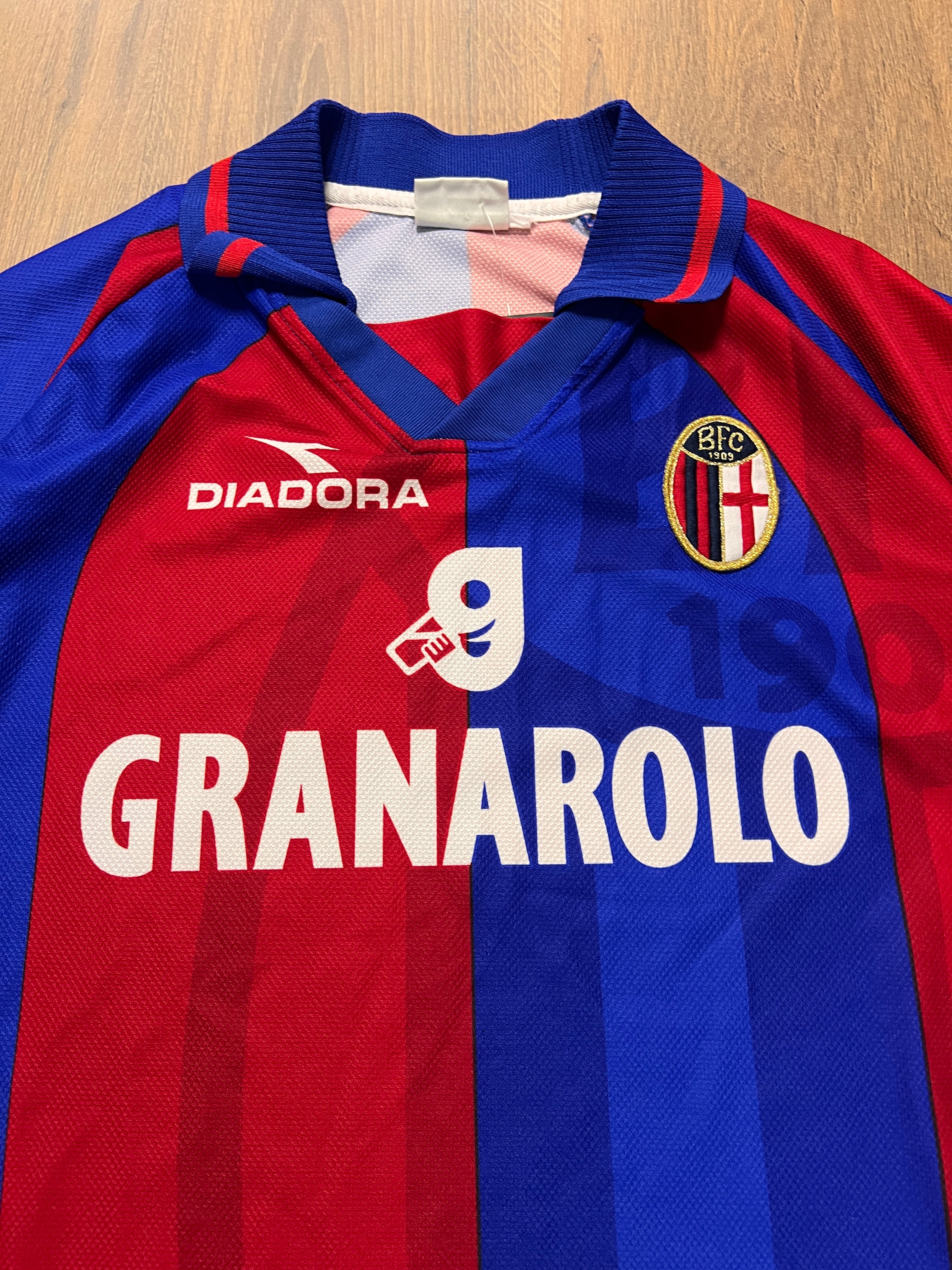 Bologna 1997/98 Home jersey (XL)