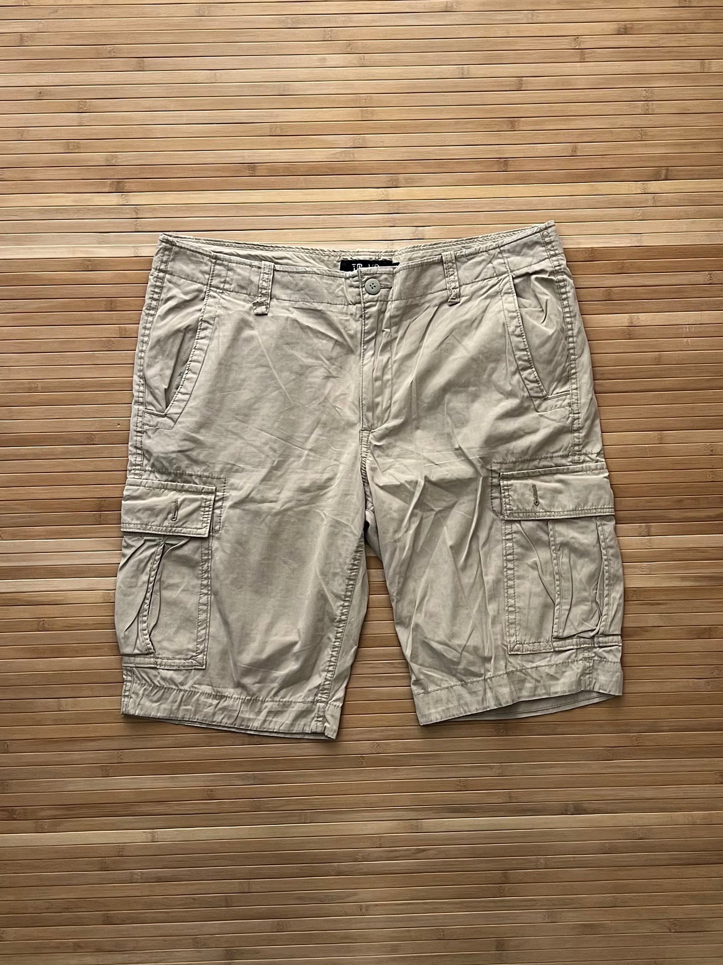 Team up Beige Cargo Shorts (40)