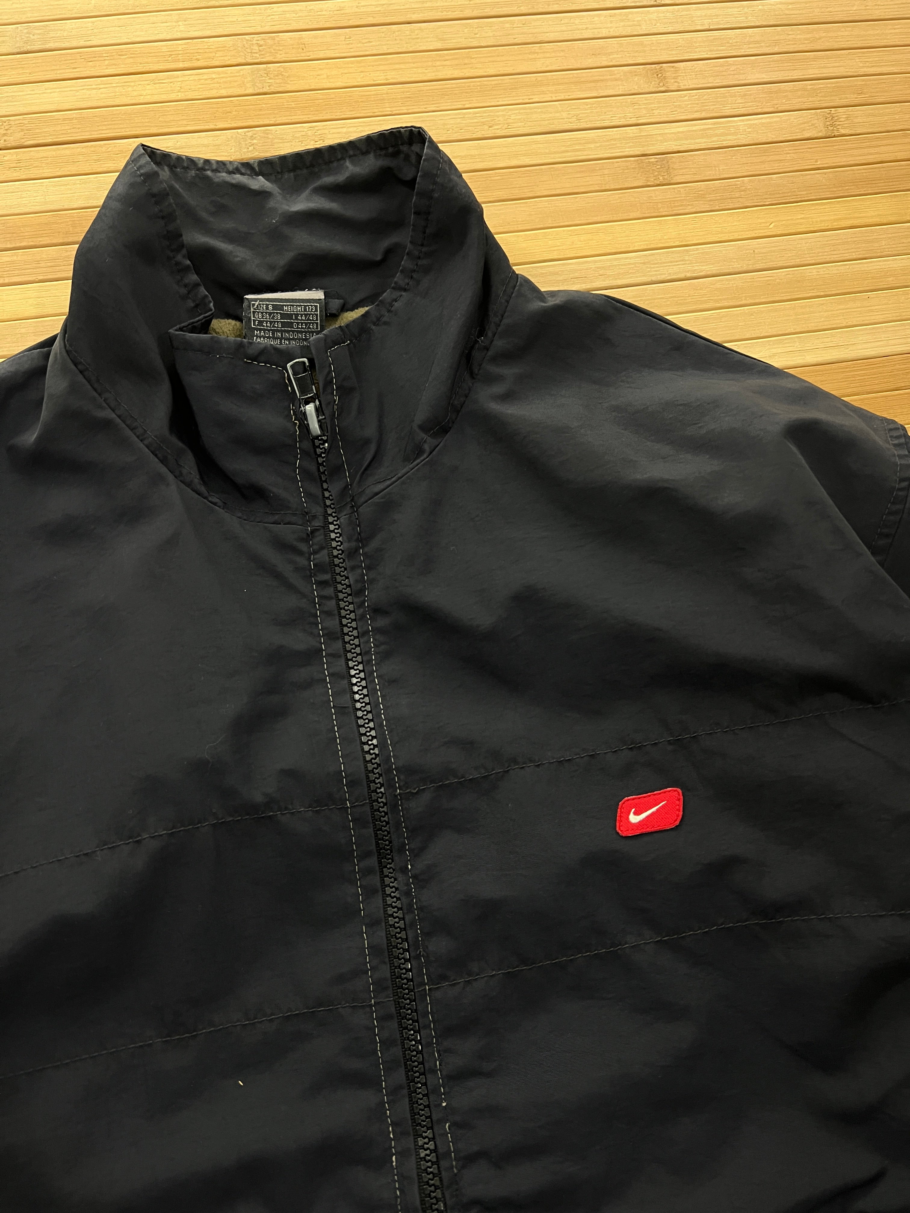 Nike Vintage Zip Up (M)