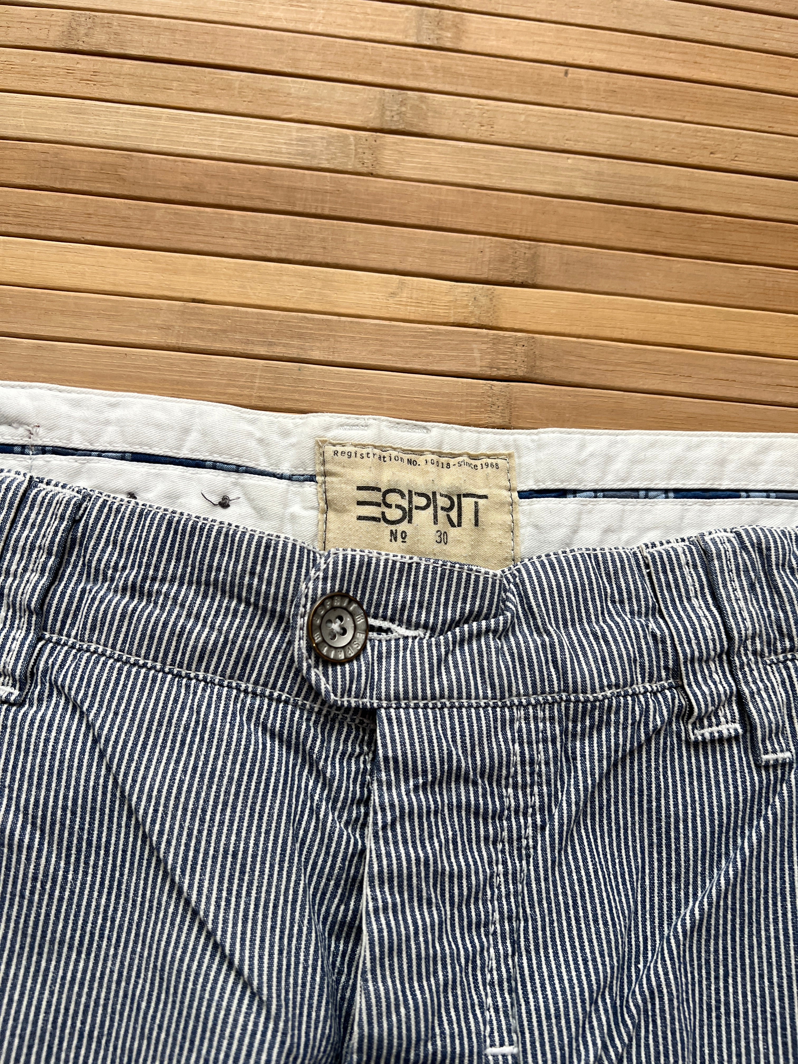 Espirit Striped Cargo Shorts(34)