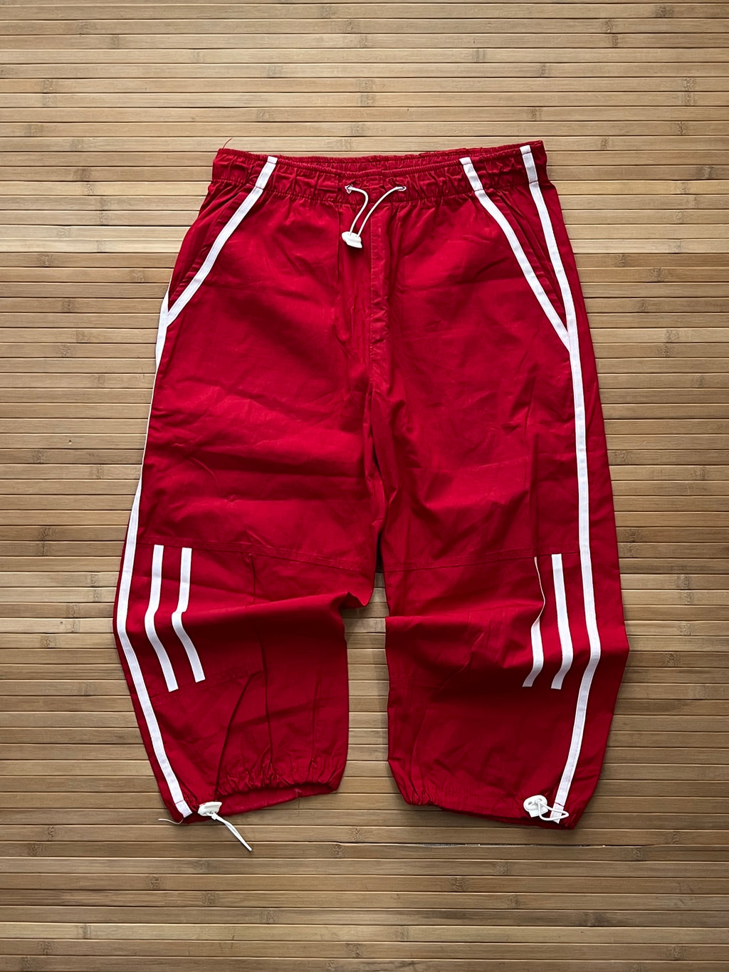 Red Capris 🙋‍♀️ (28/30)