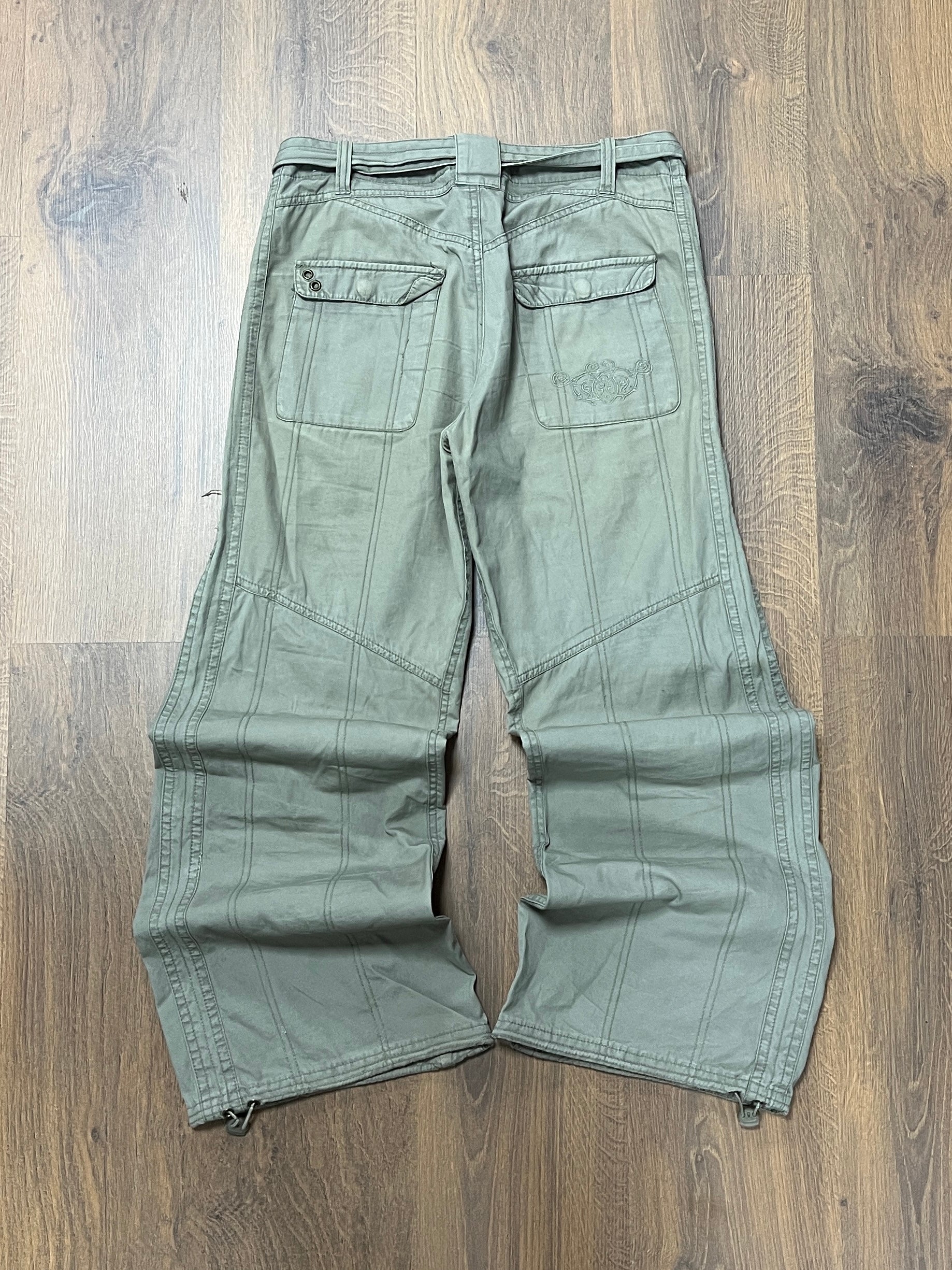 Y2K Khaki Pants🙋‍♀️ (30x30)