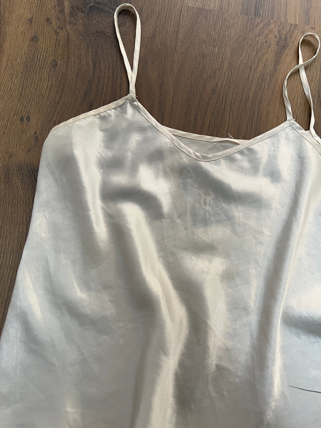 Satin Top 🙋‍♀️ (M)
