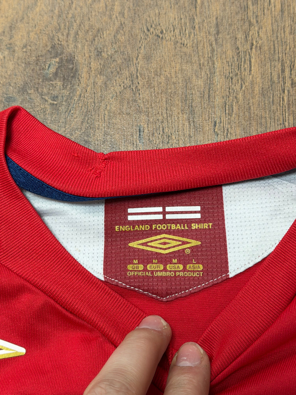 Gerrard 2004/06 England Away Jersey (M)