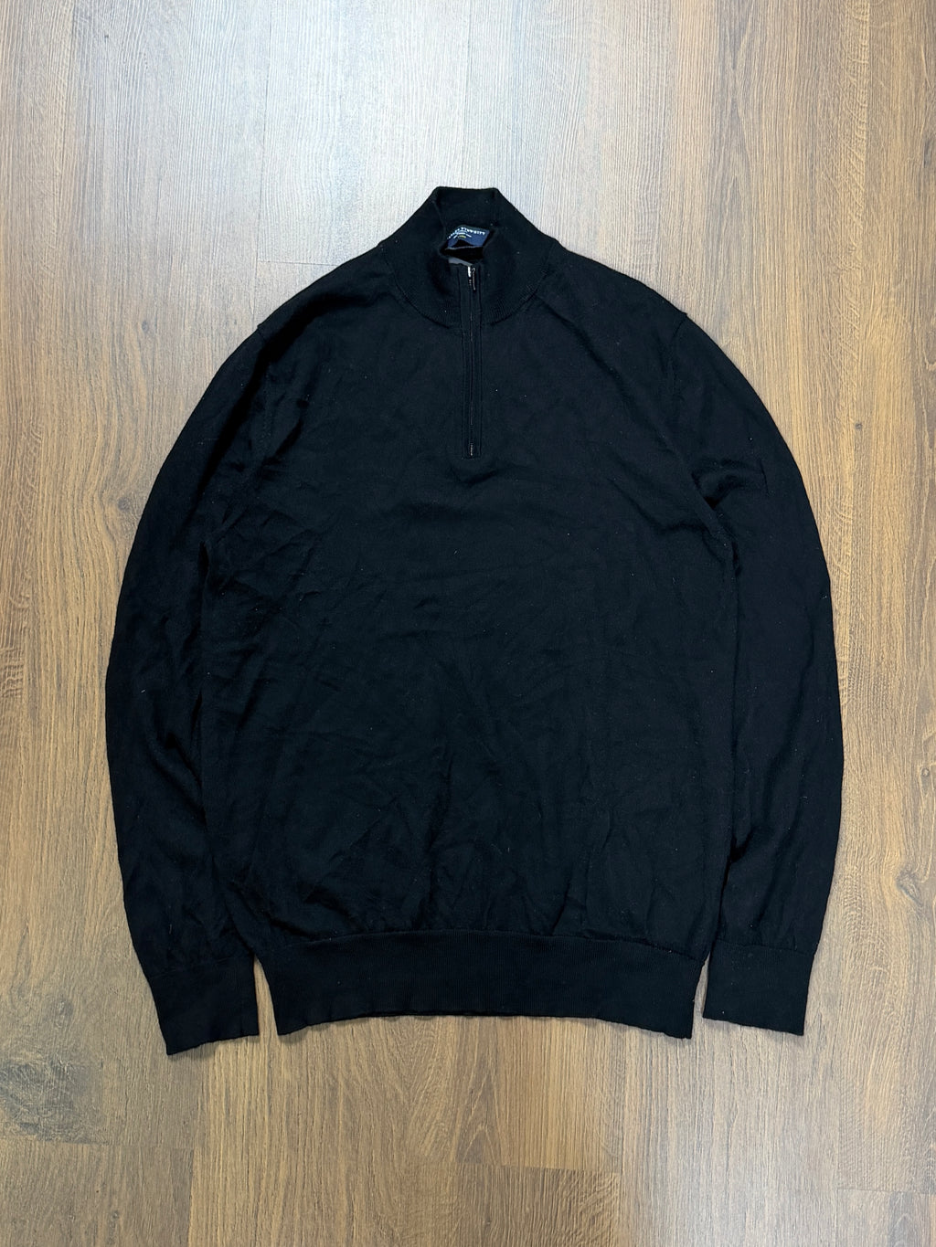 Black Quarter Zip (L)