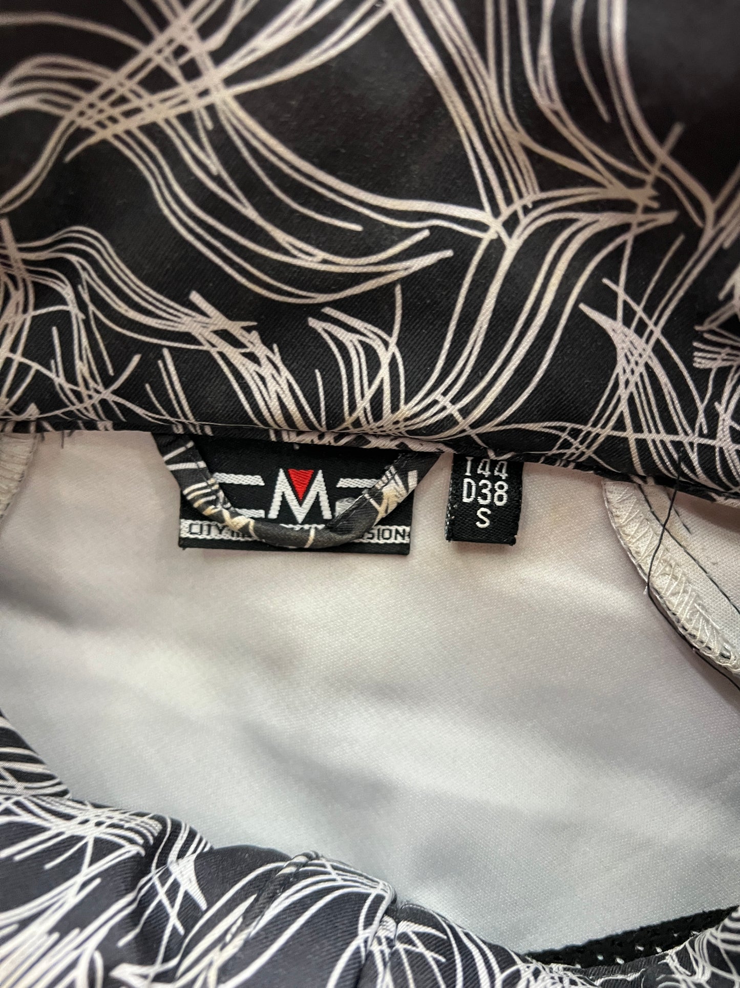 CMP Zip Up 🙋‍♀️ (M)