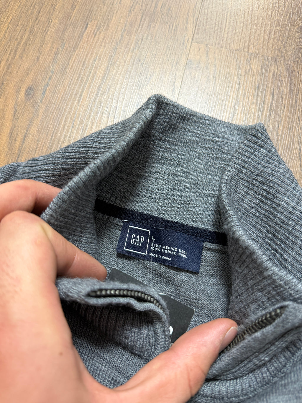 Gap QuarterZip (M)