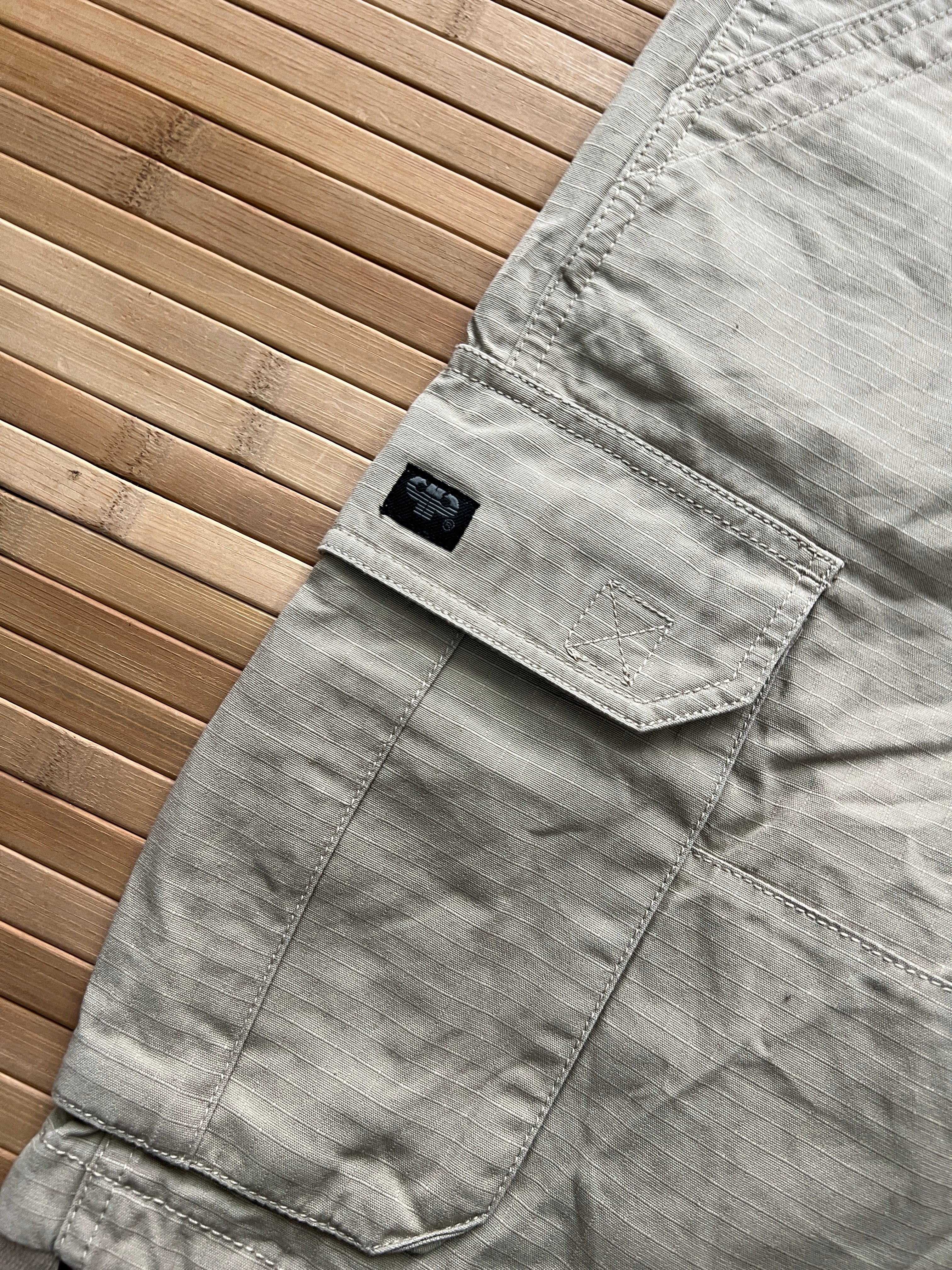 Pelle Pelle Cargo Shorts (30)