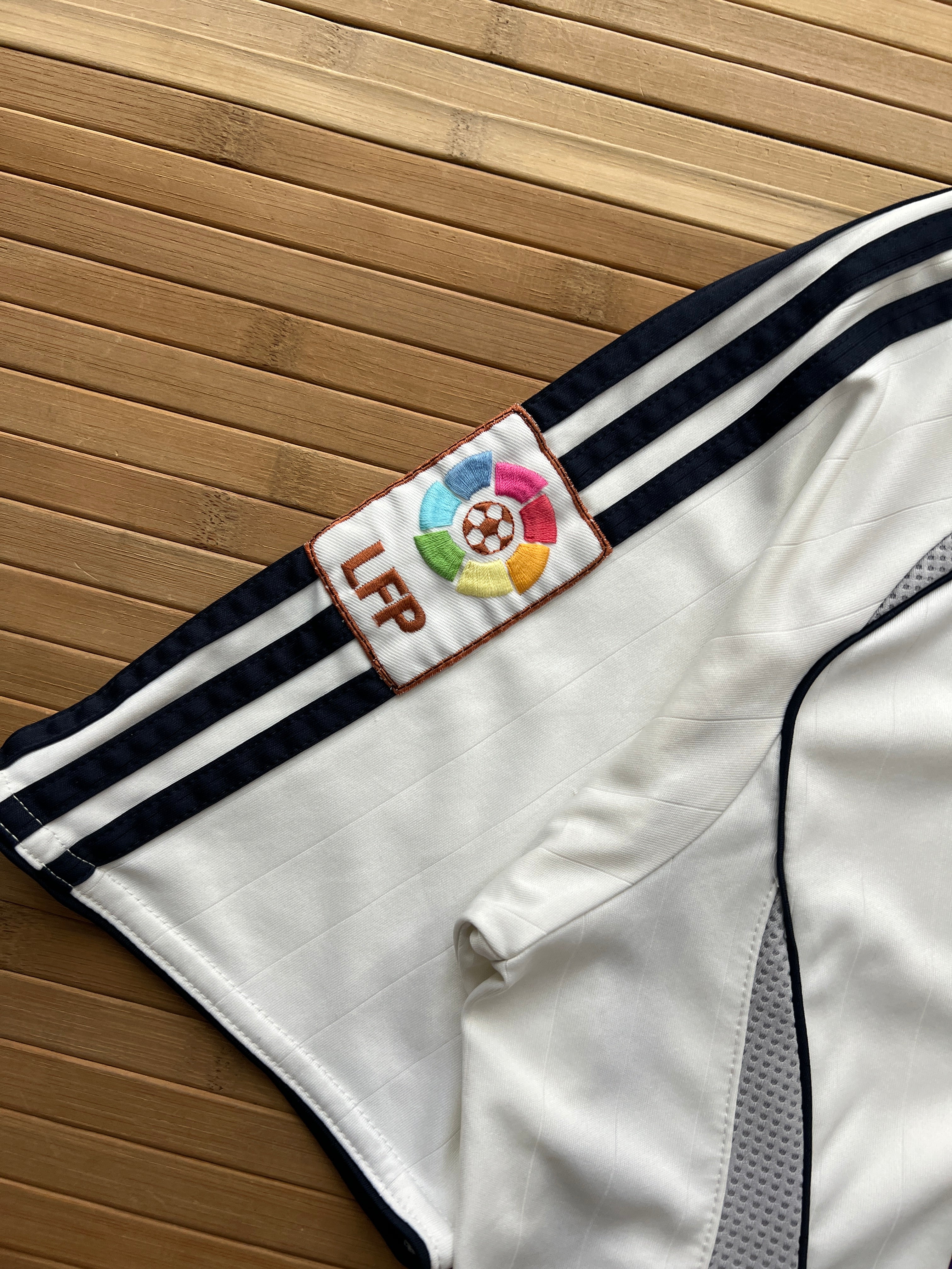 Real Madrid 2006 Home Jersey (M)