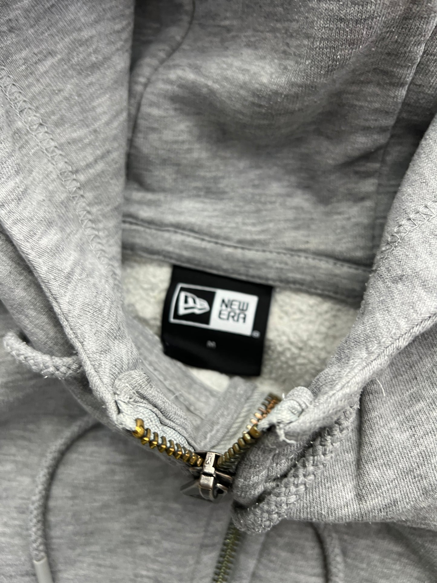 Grizzlies Zip Up Hoodie (L)