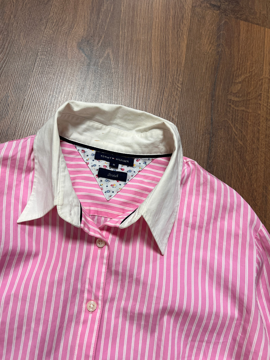 Tommy stripped long  sleeve shirt 🙋‍♀️(S)