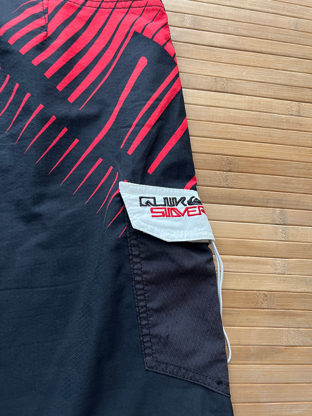 QuickSilver Surf Shorts (32)