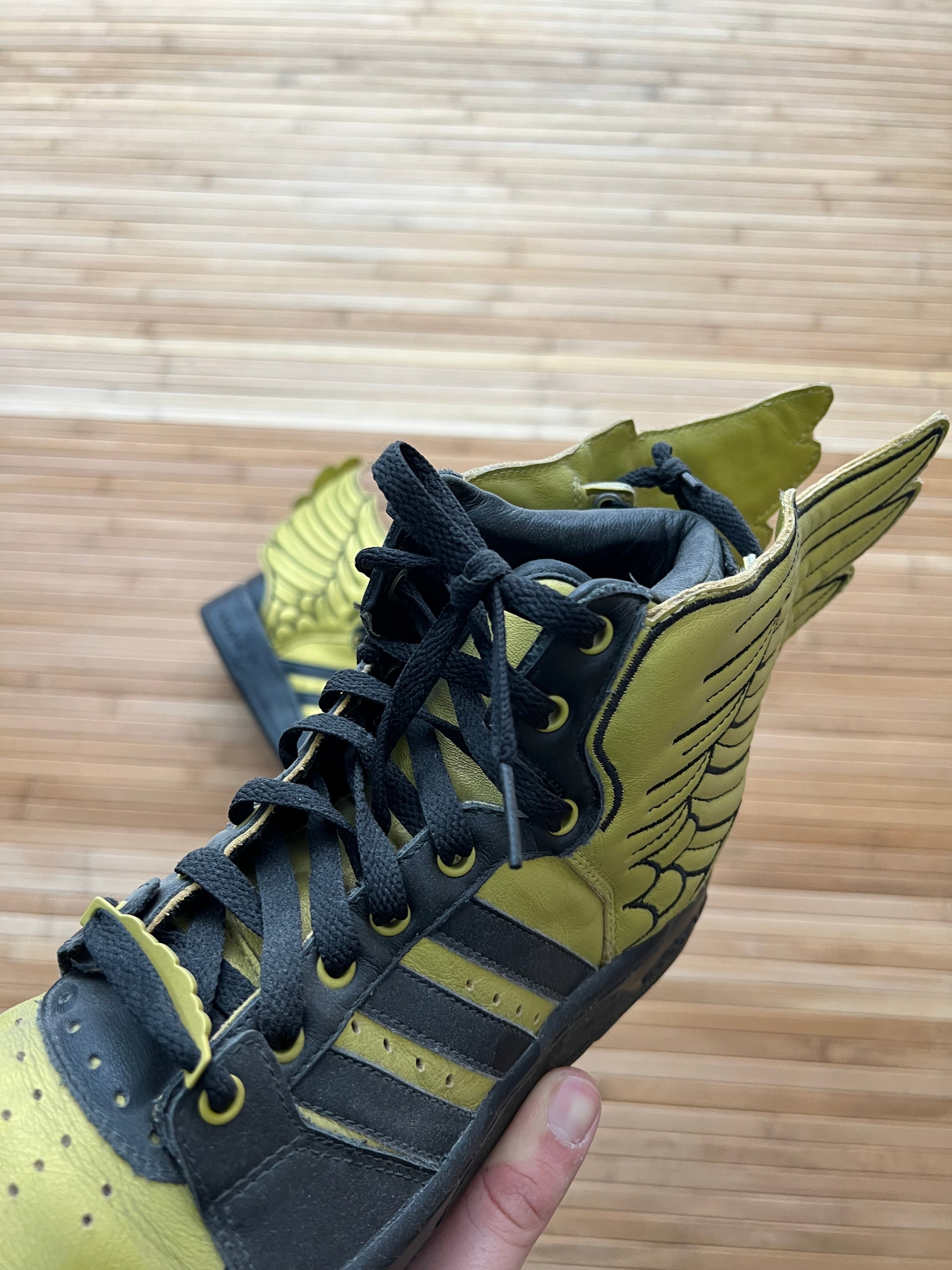 Adidas Jeremy Scott Wings (39.5)