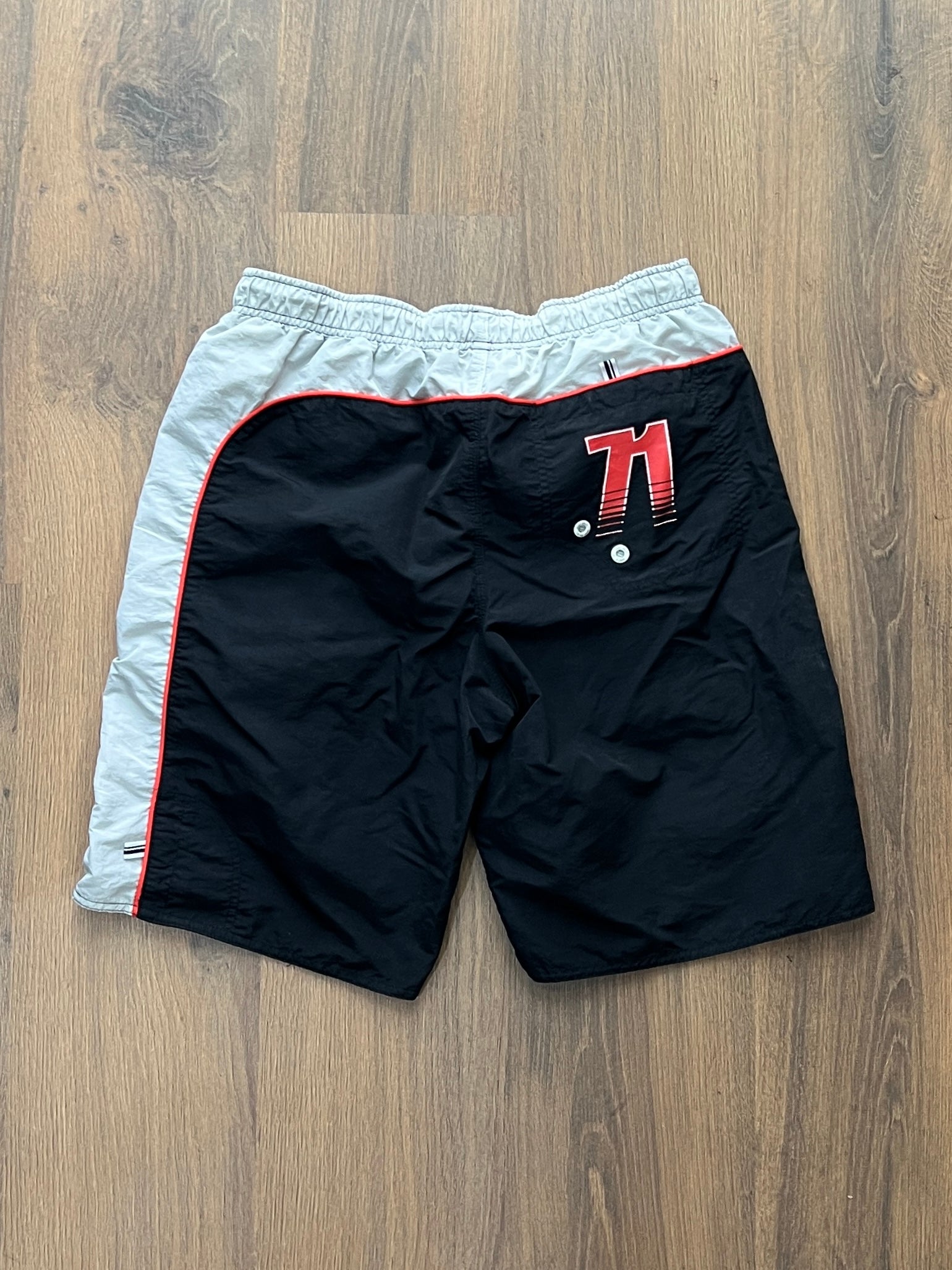 Nike 71 Shorts (M)
