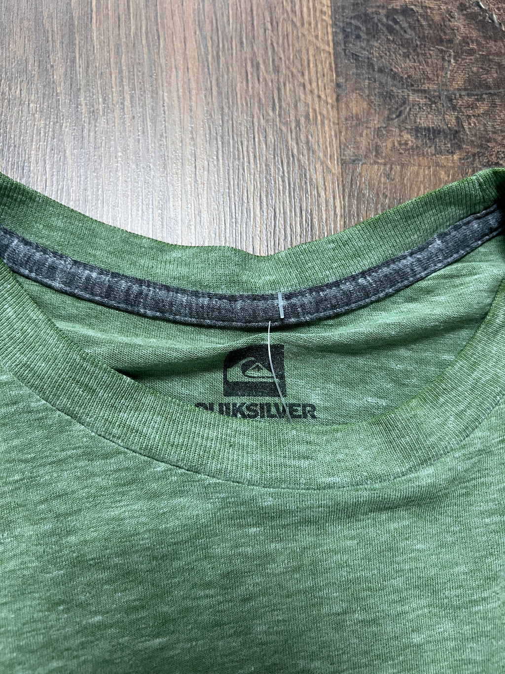 Quicksilver Tshirt (M)