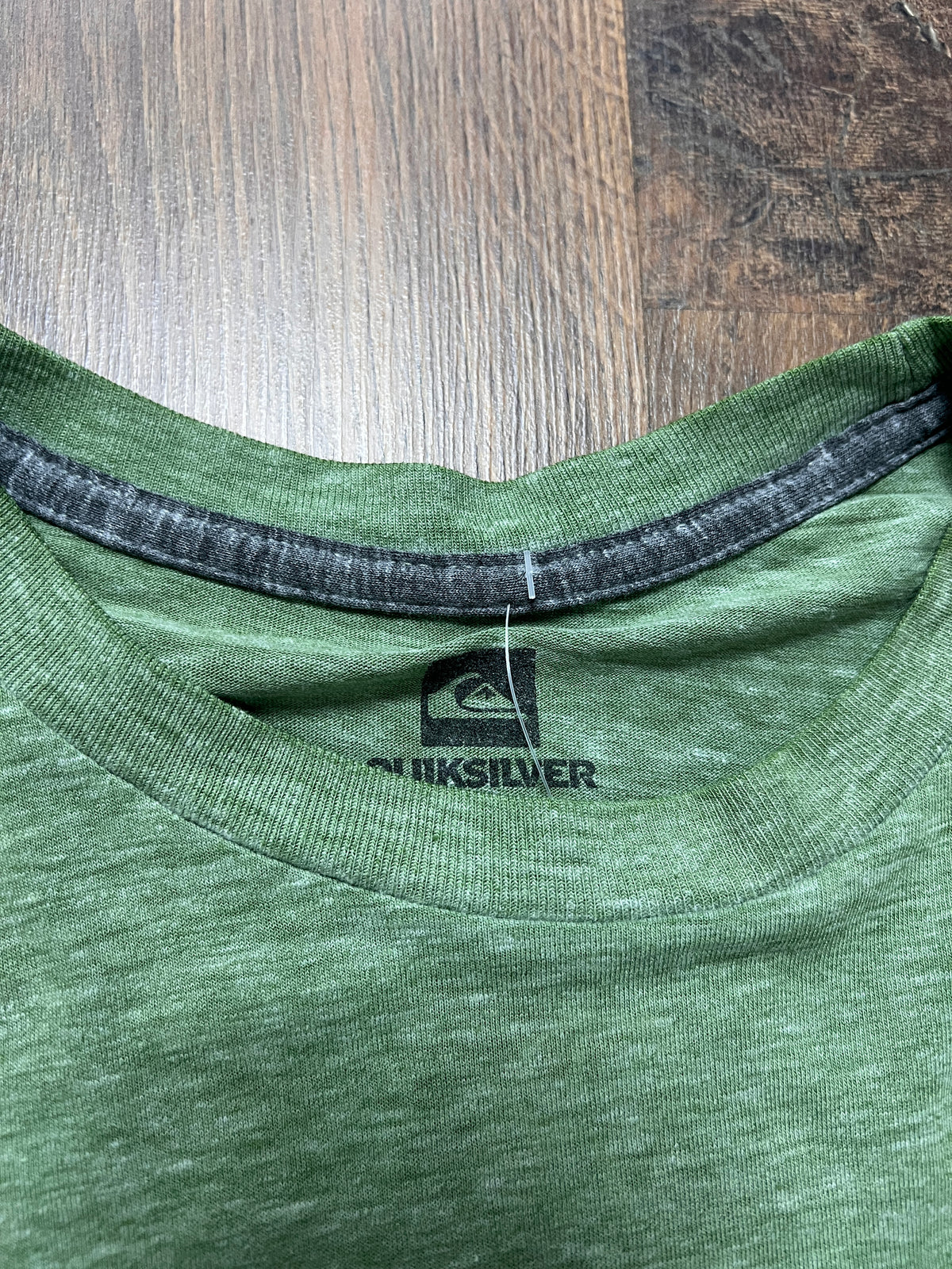 Quicksilver Tshirt (M)