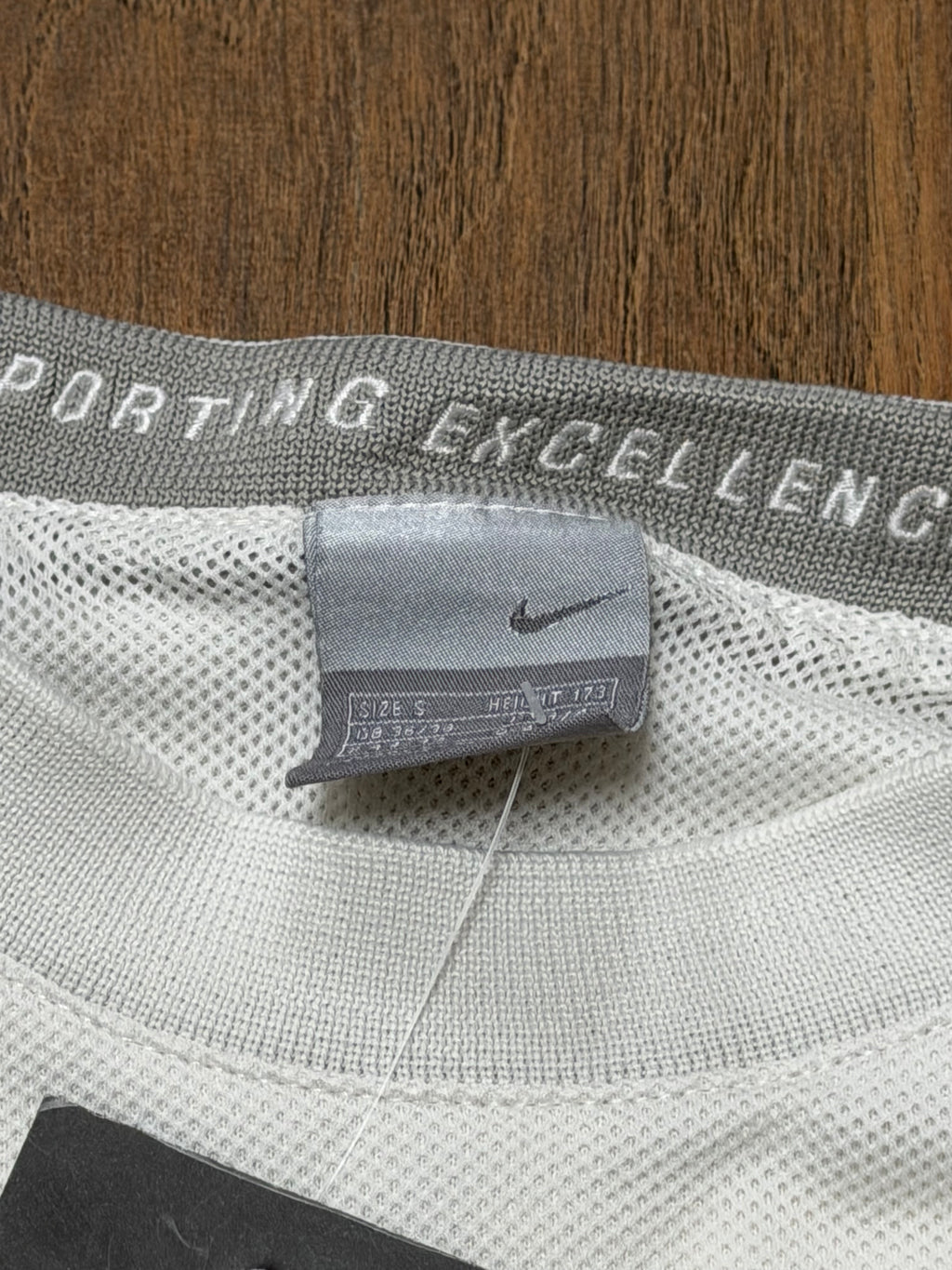 Nike Mesh Jersey 🙋‍♀️(S)