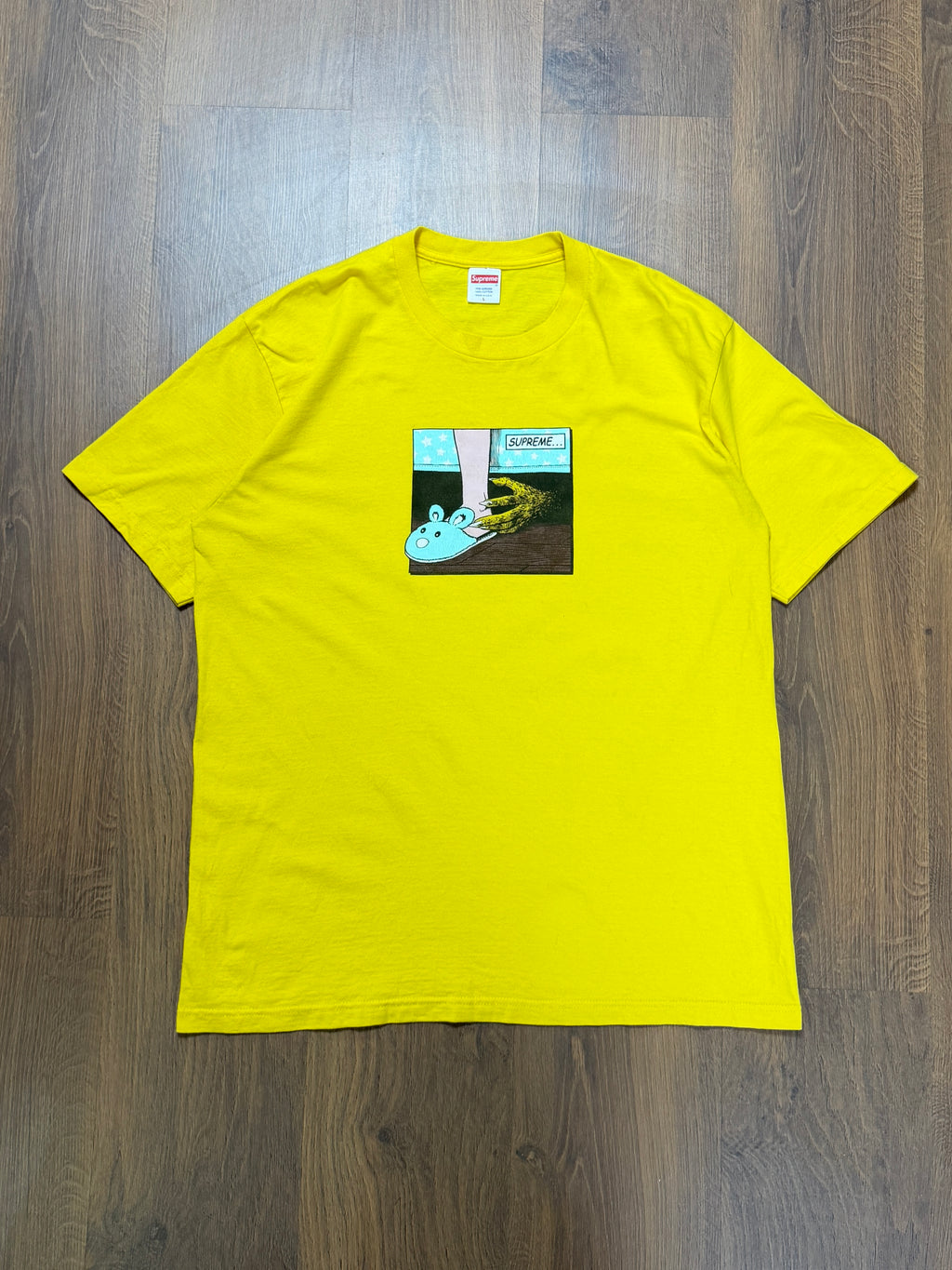 Supreme Yellow Bed monster Tshirt ( XL)