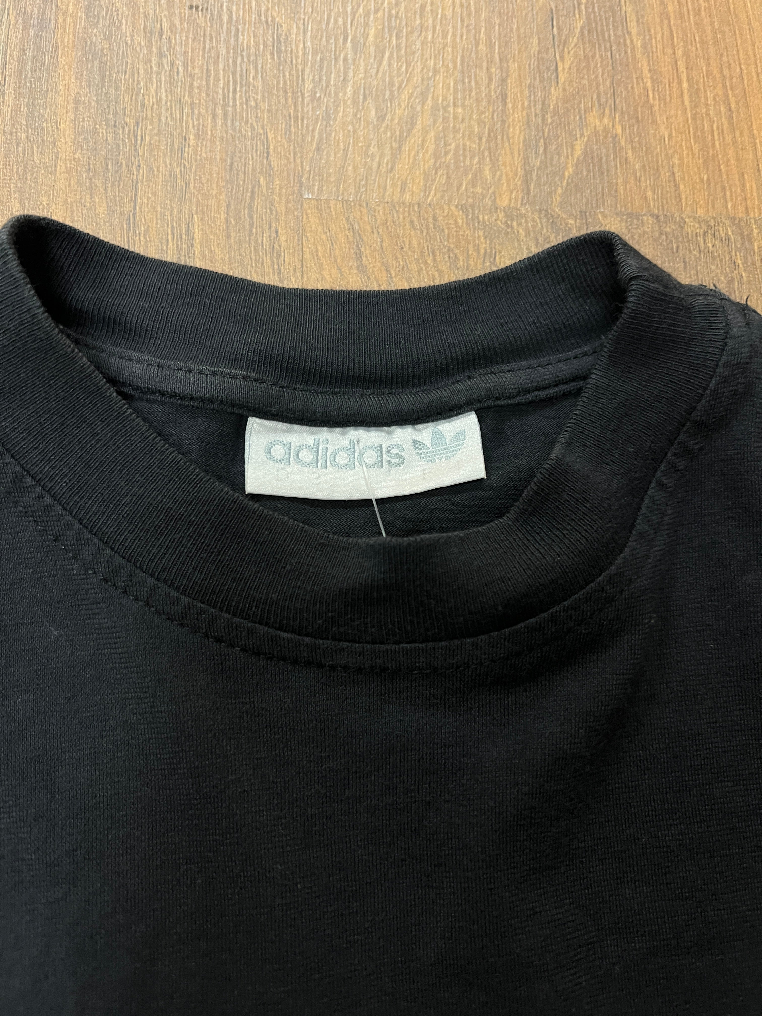 Adidas 90s Top 🙋‍♀️ (M)