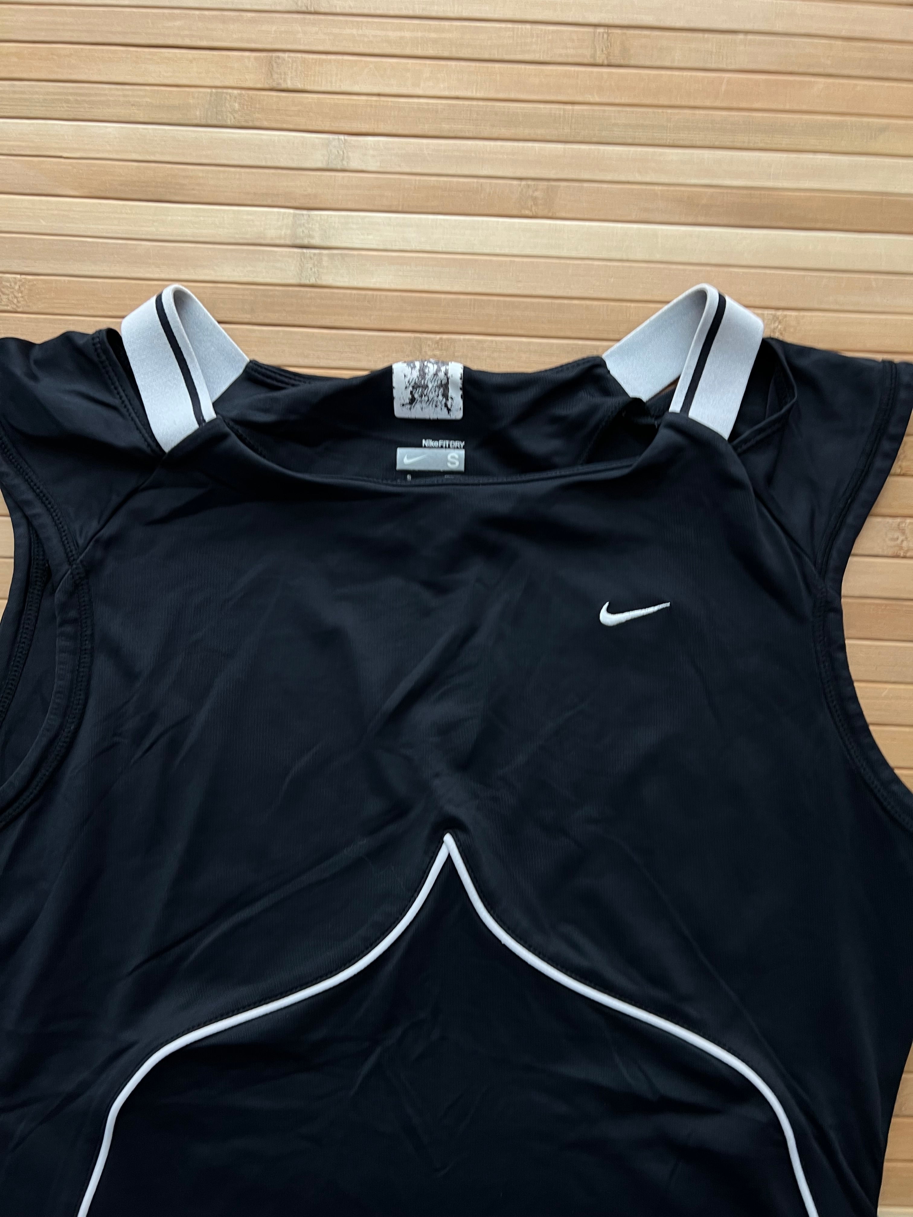 Nike Women’s running top (S)