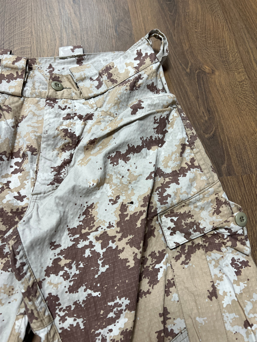 Millitary Camo Cargo Pants (32x30)