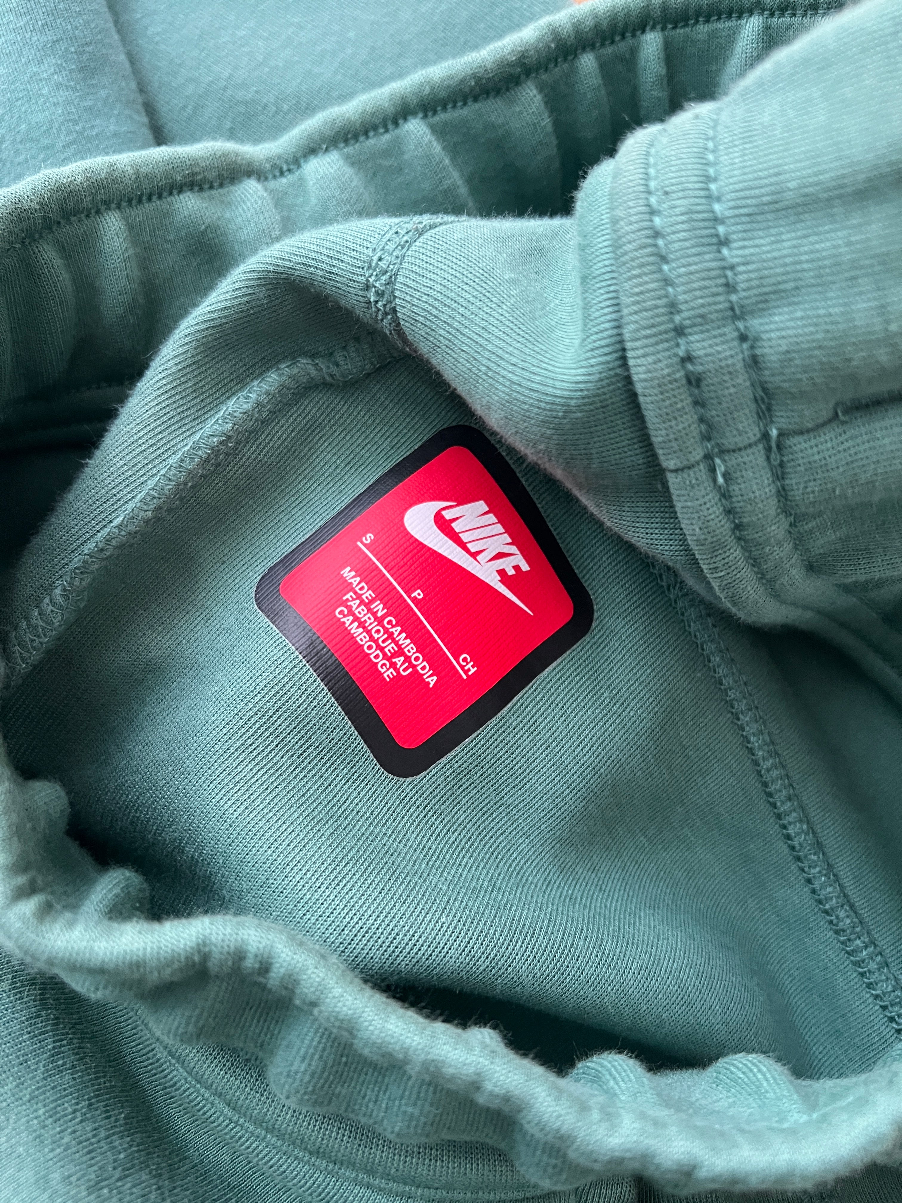 Nike Tech Fleece Suit
